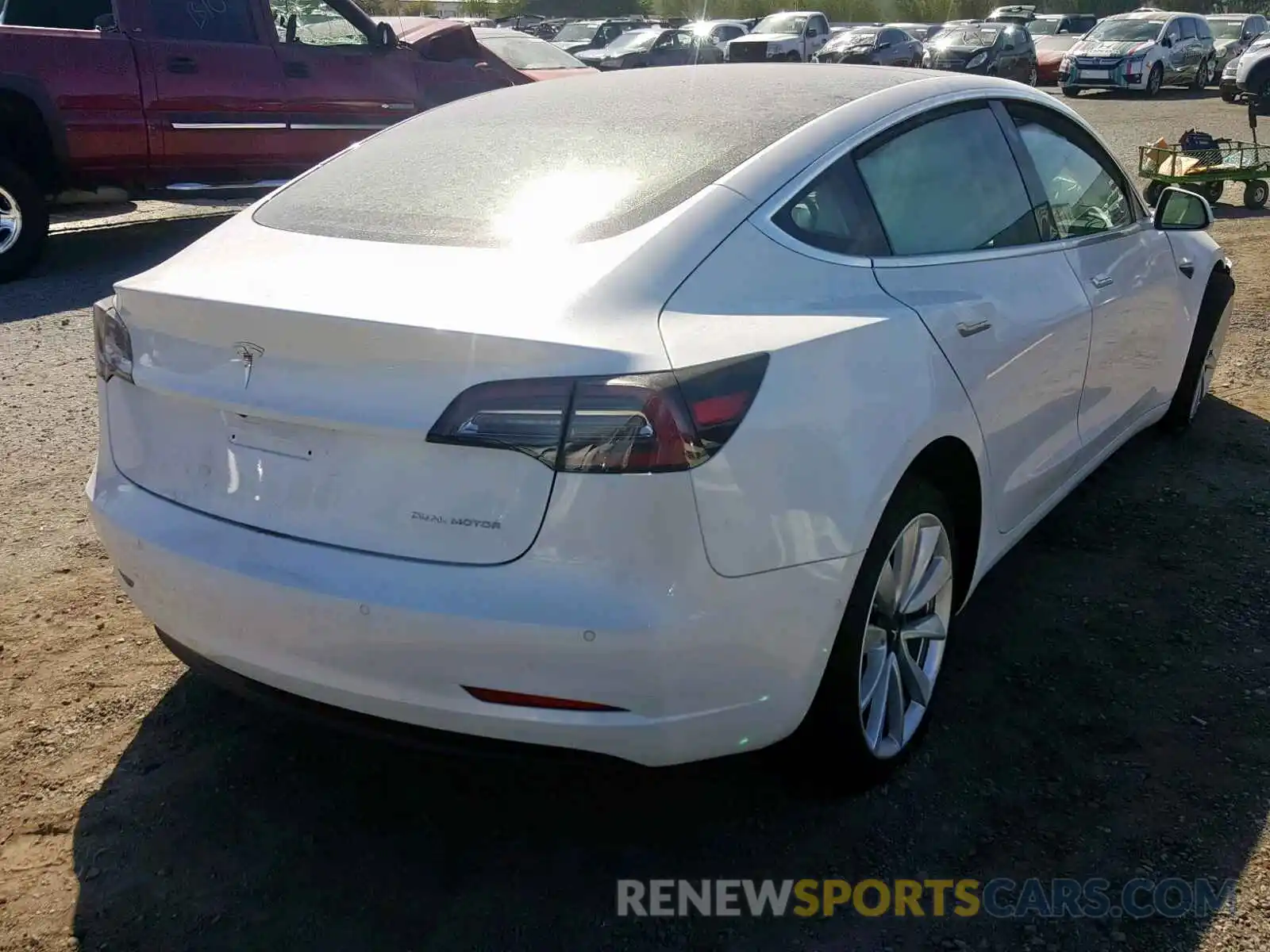 4 Photograph of a damaged car 5YJ3E1EBXKF421968 TESLA MODEL 3 2019