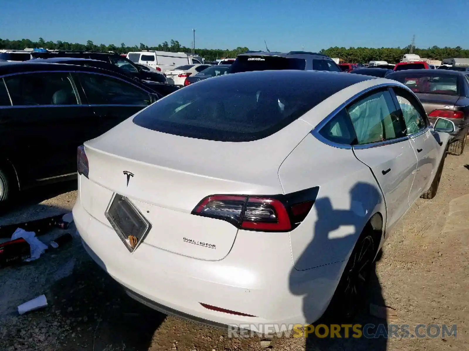 4 Photograph of a damaged car 5YJ3E1EBXKF429486 TESLA MODEL 3 2019