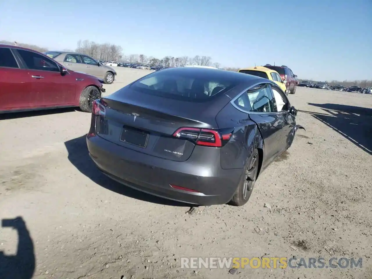 4 Photograph of a damaged car 5YJ3E1EBXKF452122 TESLA MODEL 3 2019