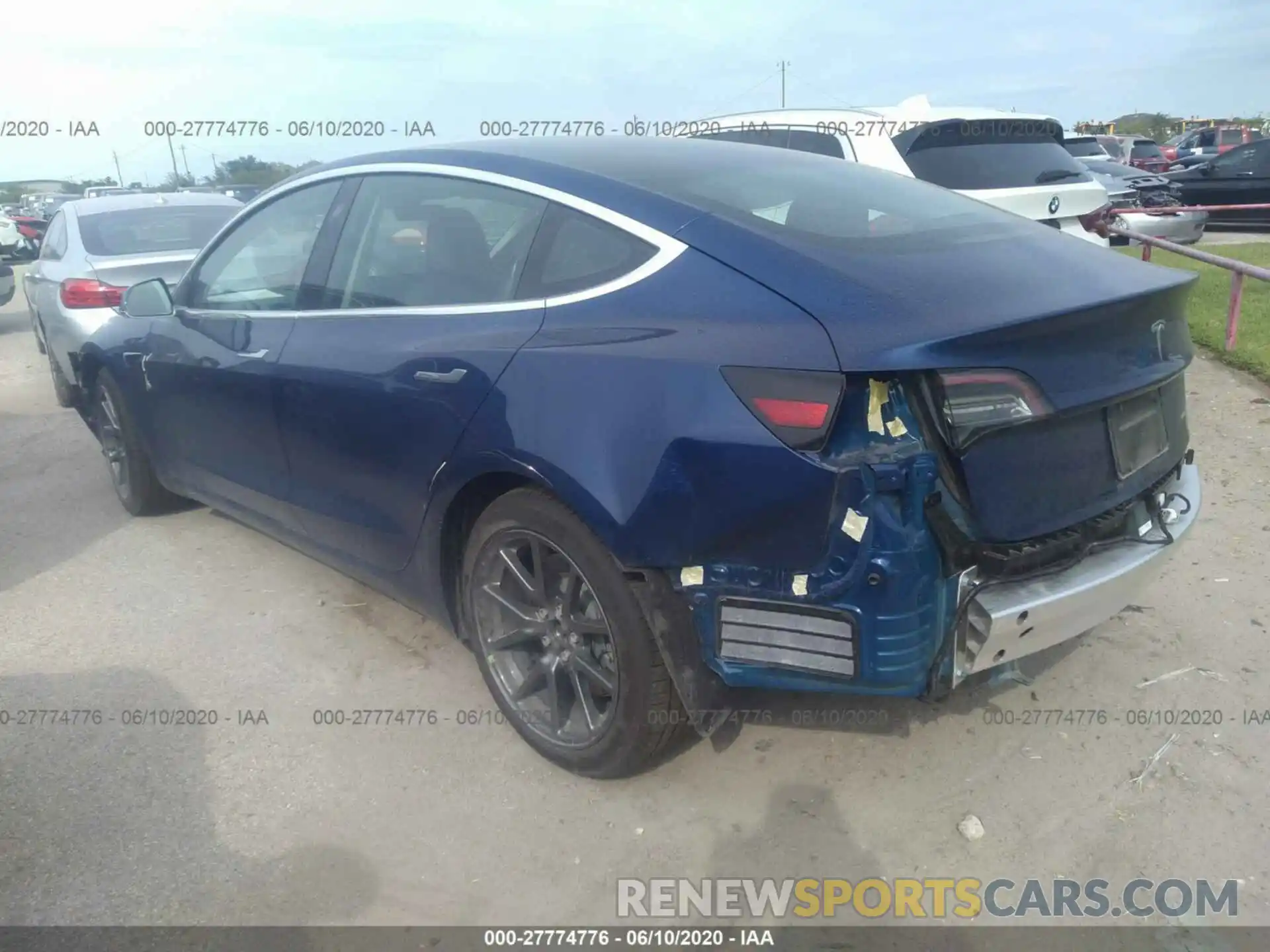 3 Photograph of a damaged car 5YJ3E1EBXKF464934 TESLA MODEL 3 2019