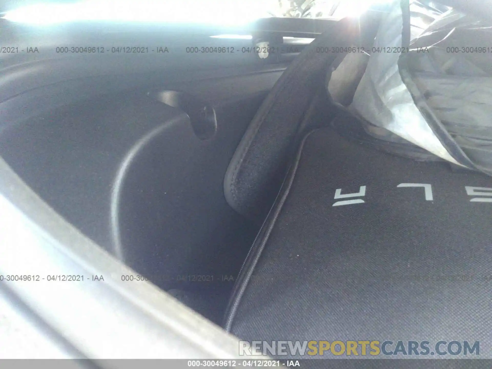 10 Photograph of a damaged car 5YJ3E1EBXKF492894 TESLA MODEL 3 2019