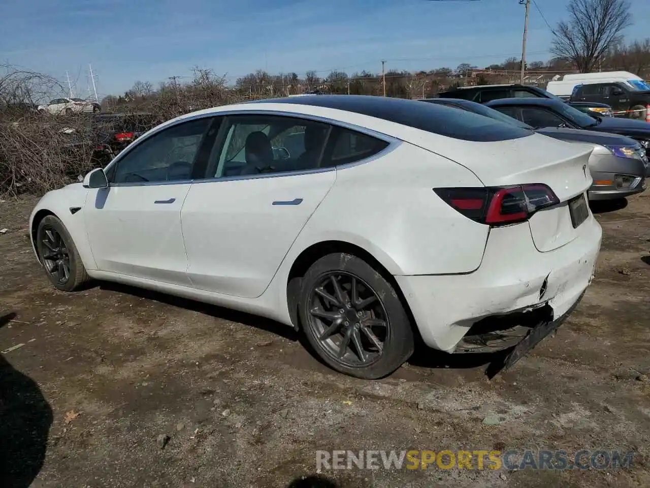 2 Photograph of a damaged car 5YJ3E1EBXKF493480 TESLA MODEL 3 2019