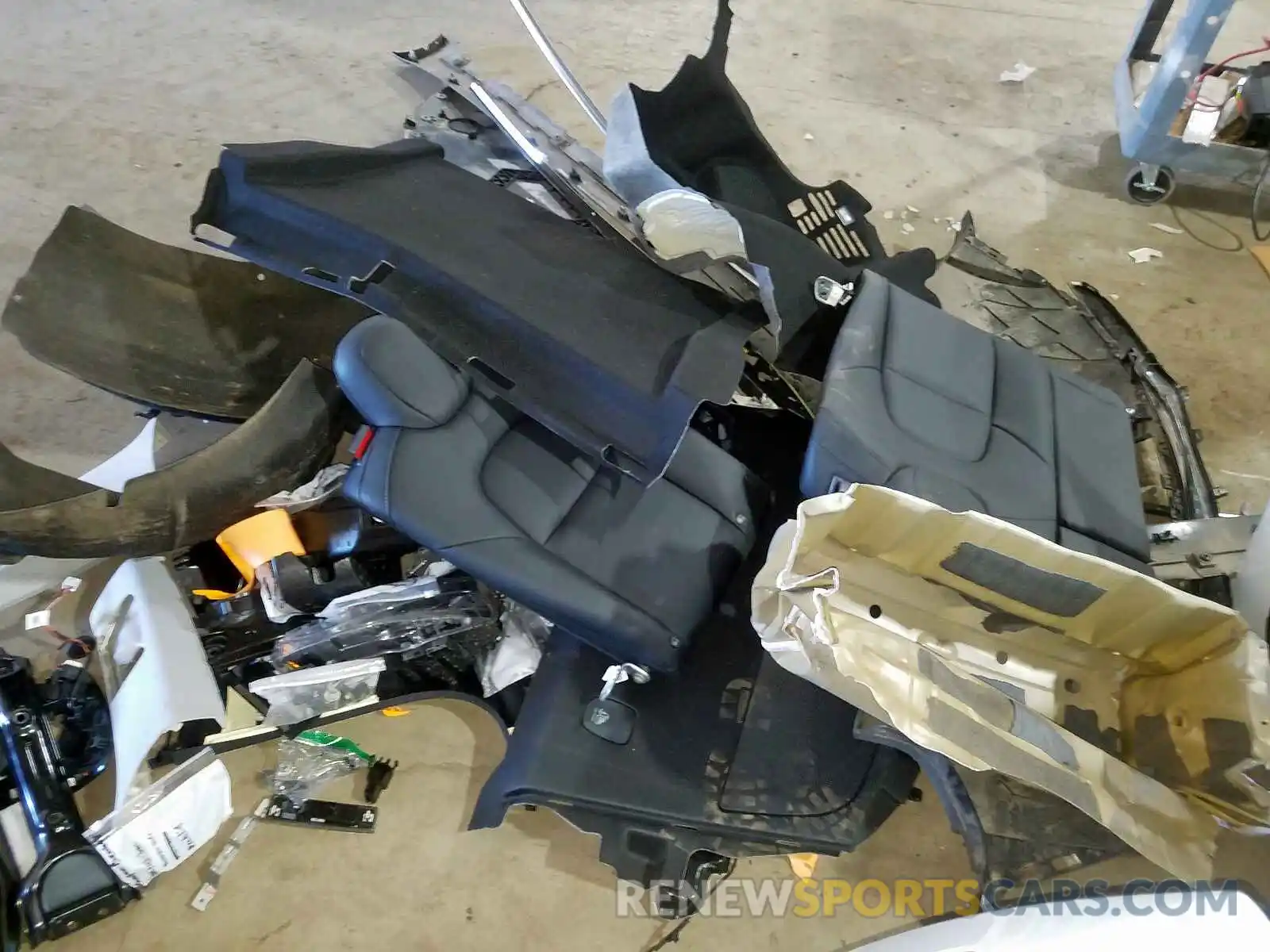 9 Photograph of a damaged car 5YJ3E1EBXKF511735 TESLA MODEL 3 2019