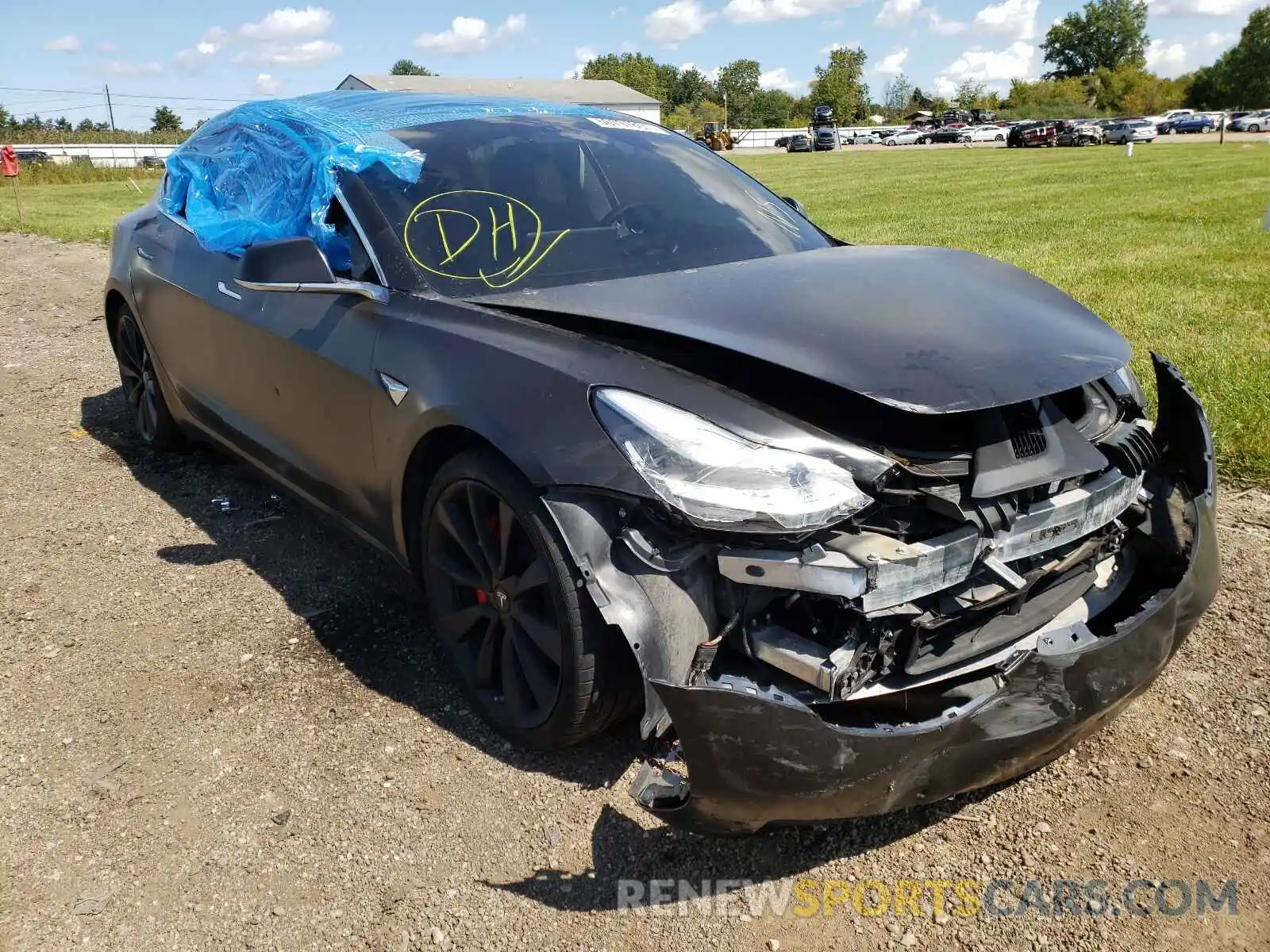 1 Photograph of a damaged car 5YJ3E1EBXKF513842 TESLA MODEL 3 2019