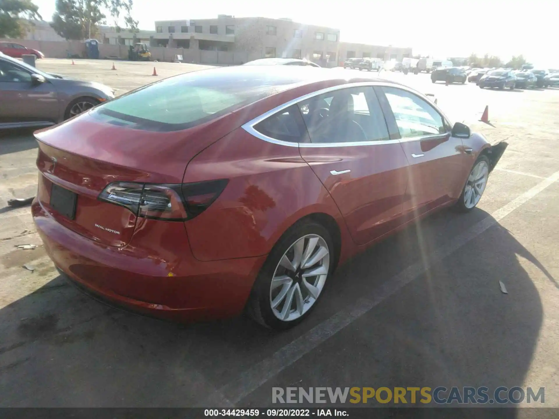 4 Photograph of a damaged car 5YJ3E1EBXKF521617 TESLA MODEL 3 2019