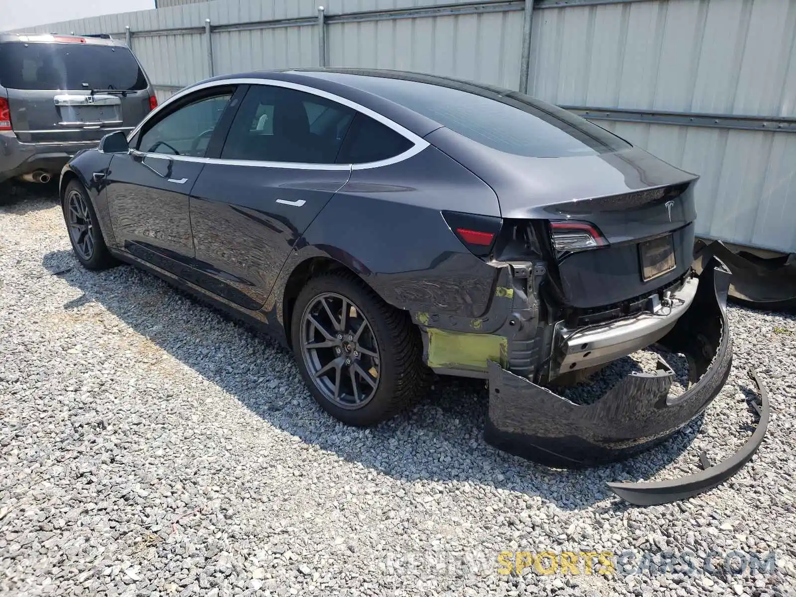 3 Photograph of a damaged car 5YJ3E1EA0LF495523 TESLA MODEL 3 2020