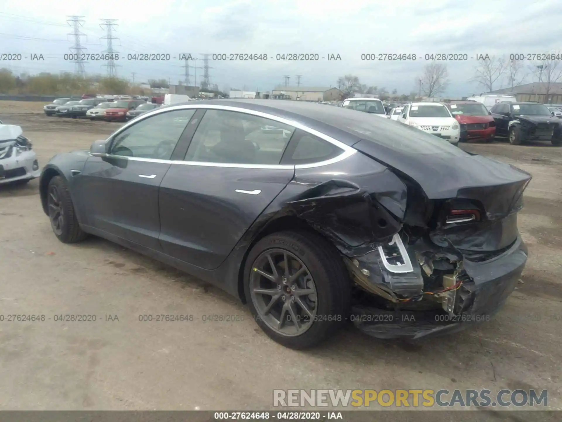 3 Photograph of a damaged car 5YJ3E1EA0LF495828 TESLA MODEL 3 2020