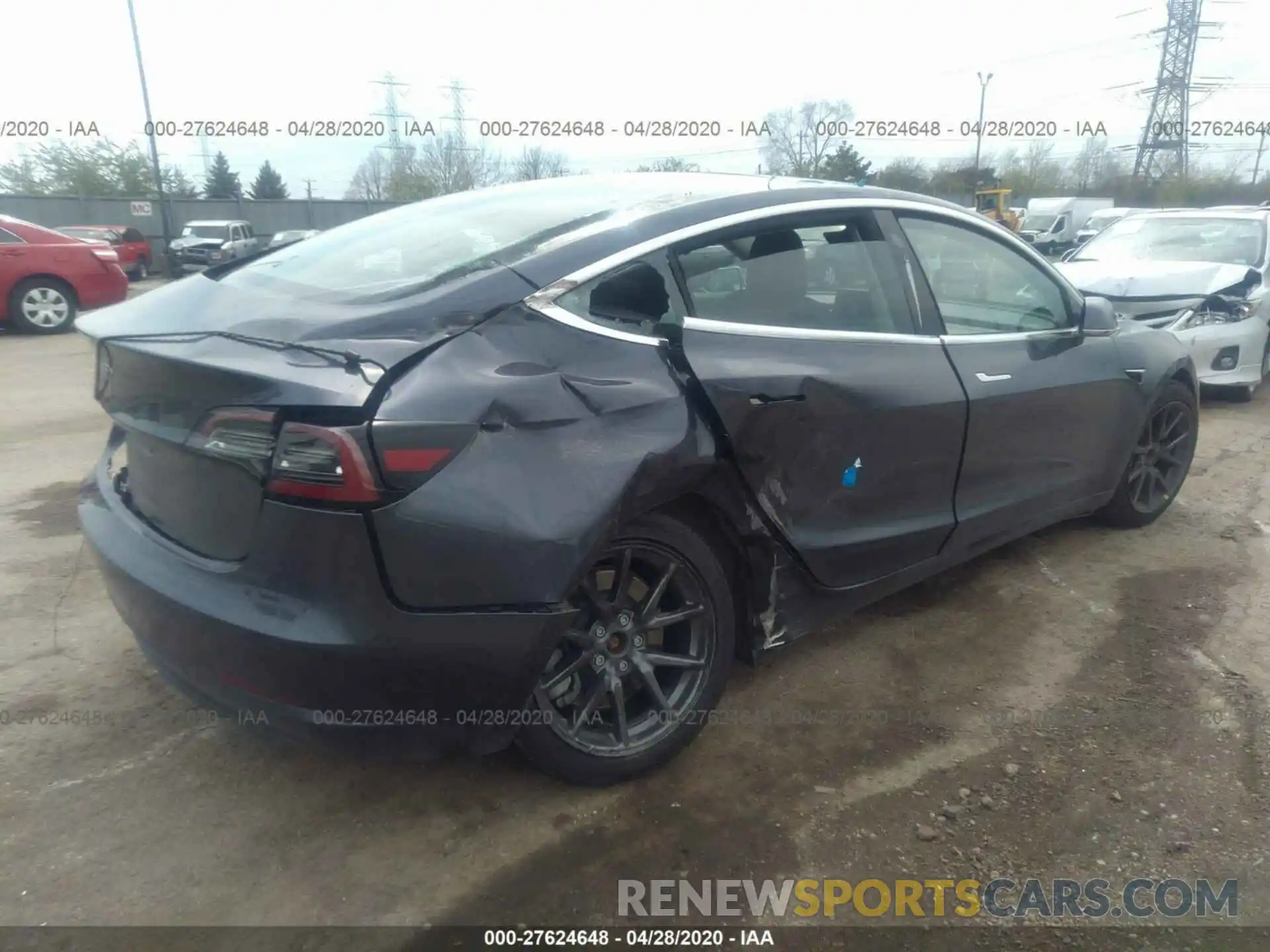 4 Фотография поврежденного автомобиля 5YJ3E1EA0LF495828 TESLA MODEL 3 2020