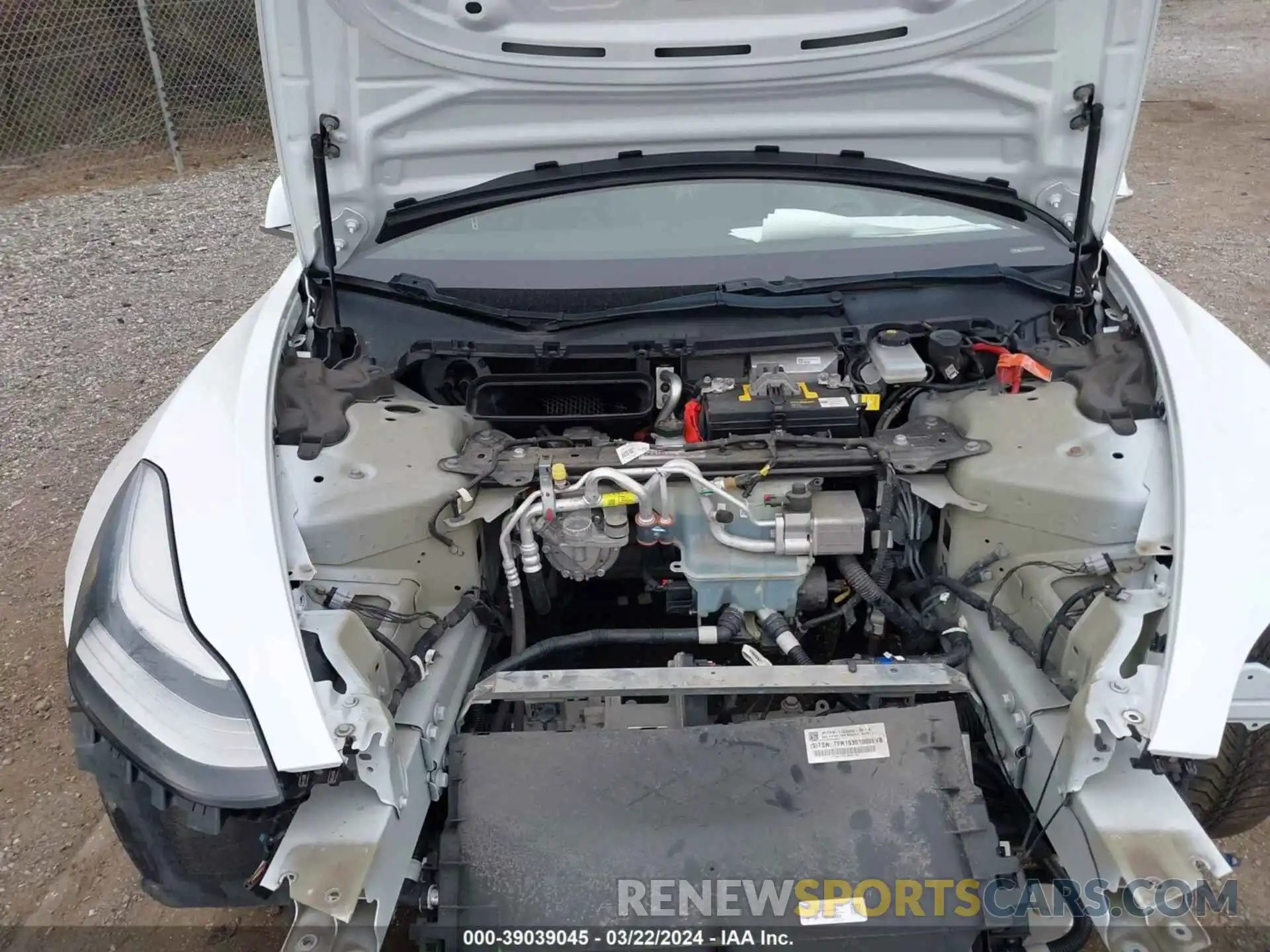 10 Photograph of a damaged car 5YJ3E1EA0LF504236 TESLA MODEL 3 2020