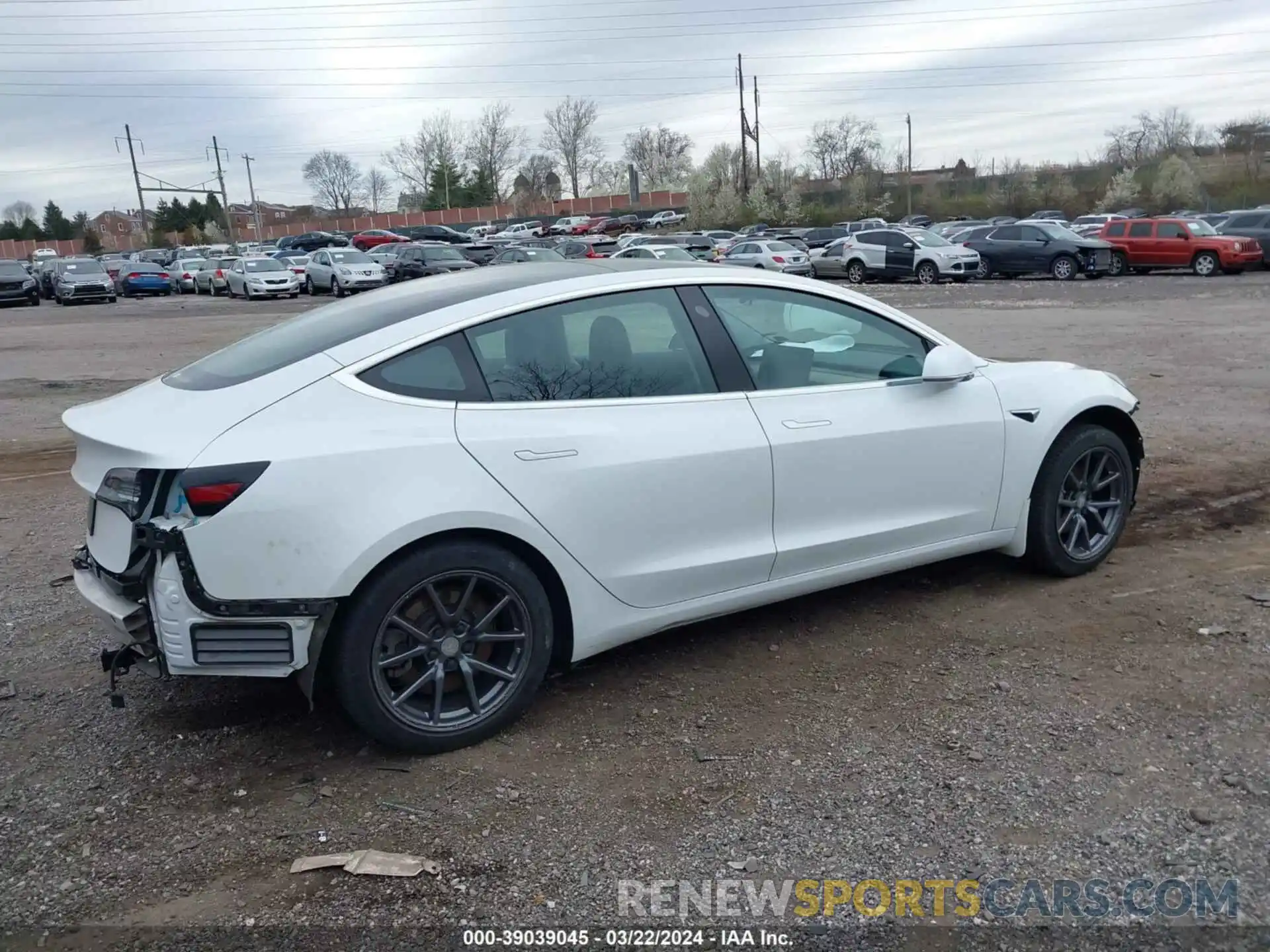 4 Photograph of a damaged car 5YJ3E1EA0LF504236 TESLA MODEL 3 2020