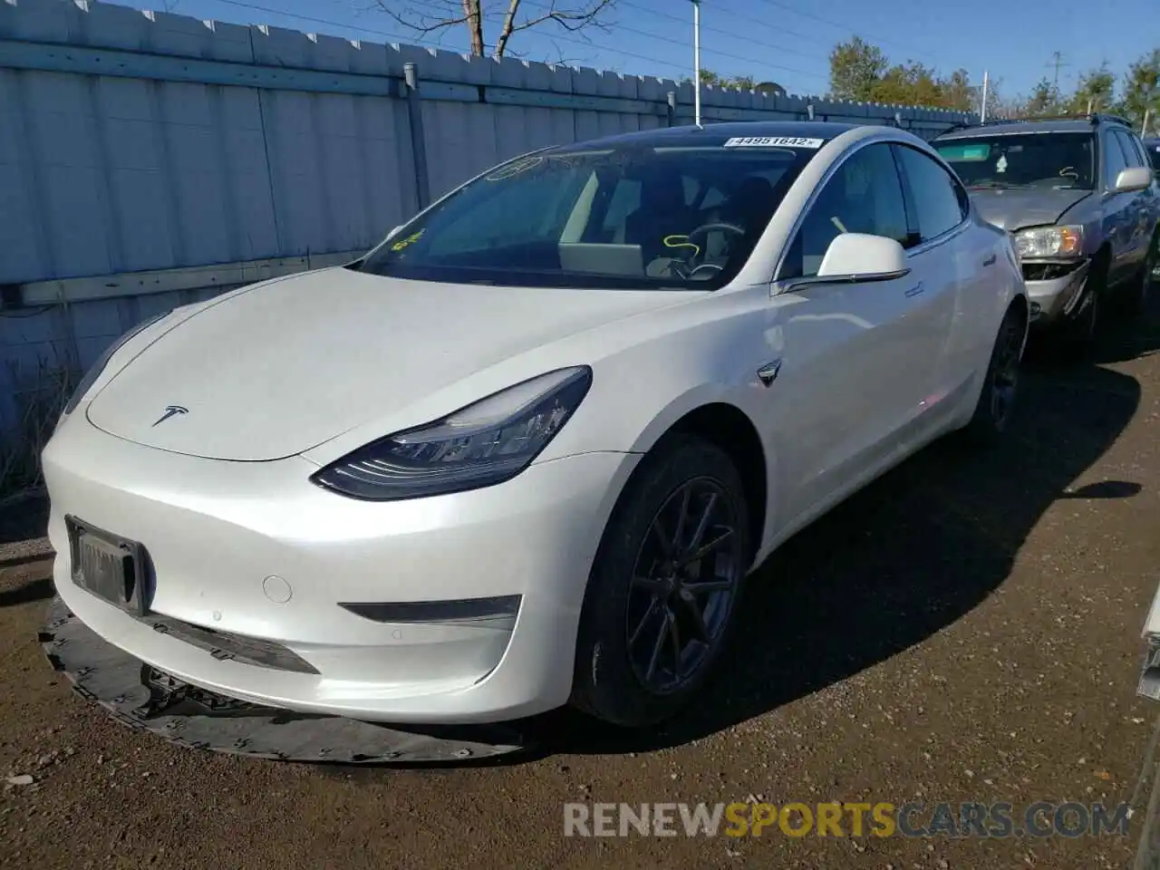 2 Photograph of a damaged car 5YJ3E1EA0LF529430 TESLA MODEL 3 2020