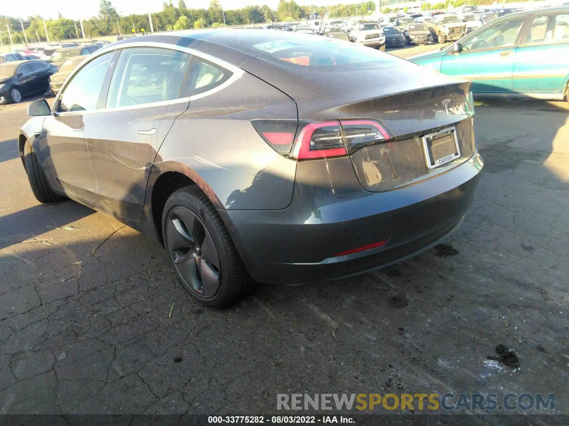 3 Photograph of a damaged car 5YJ3E1EA0LF611464 TESLA MODEL 3 2020