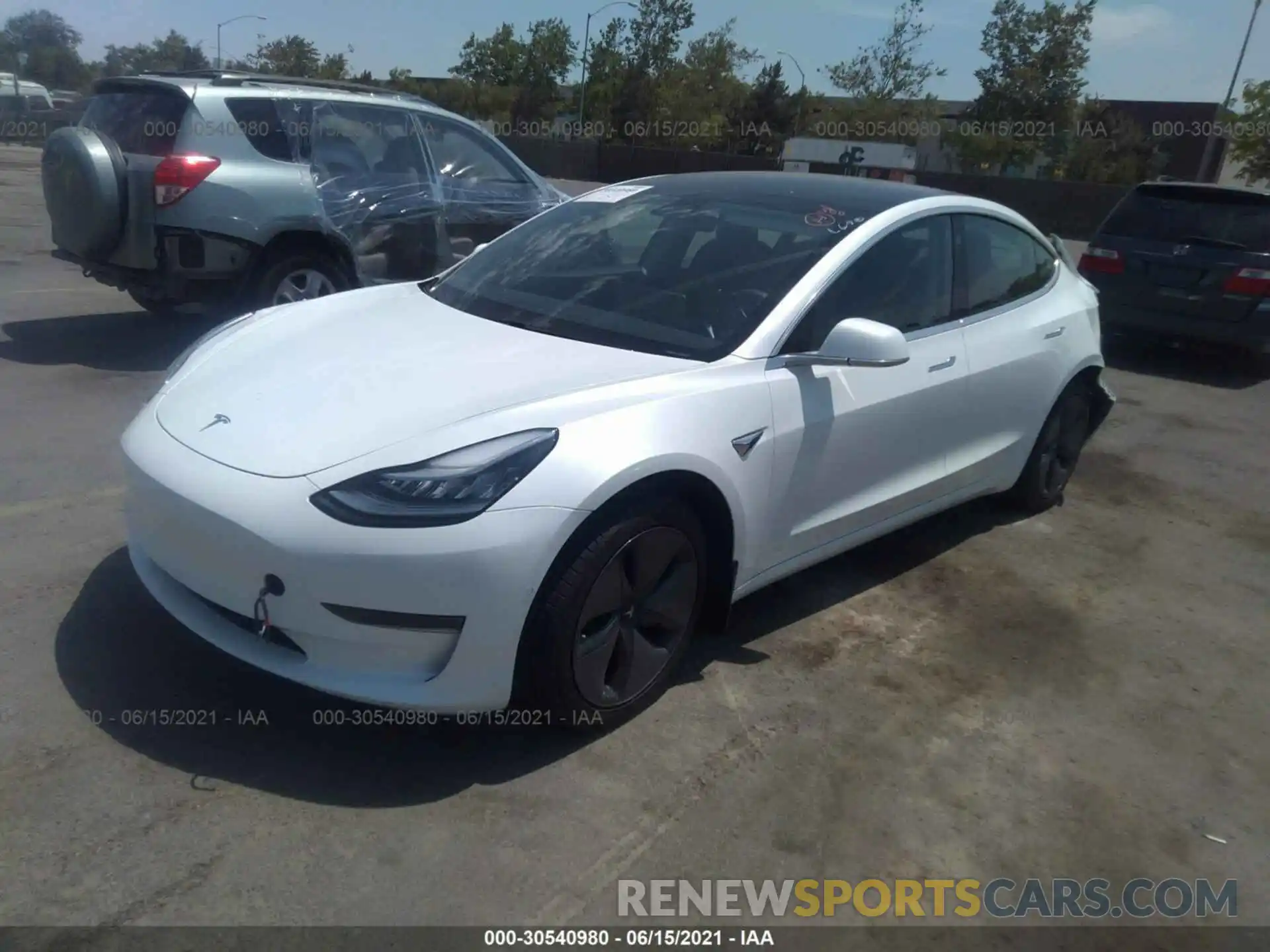 2 Фотография поврежденного автомобиля 5YJ3E1EA0LF612341 TESLA MODEL 3 2020