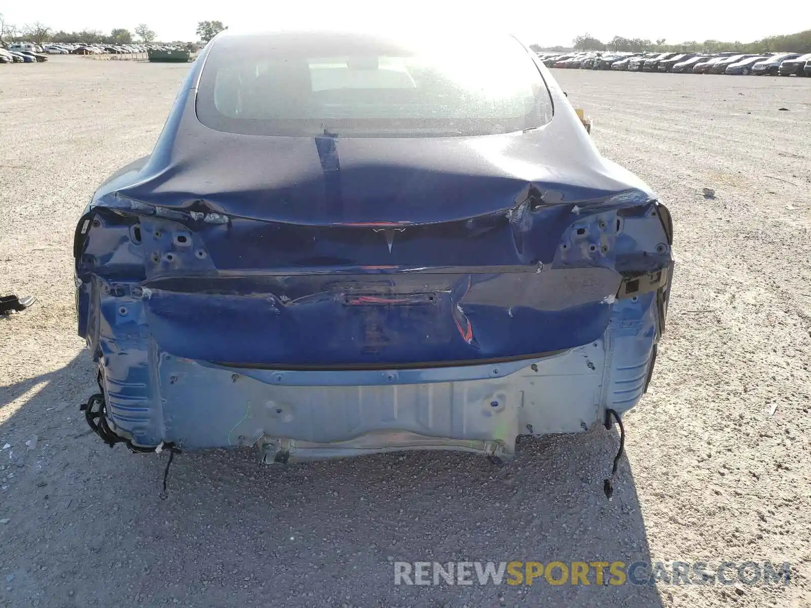 9 Photograph of a damaged car 5YJ3E1EA0LF614185 TESLA MODEL 3 2020