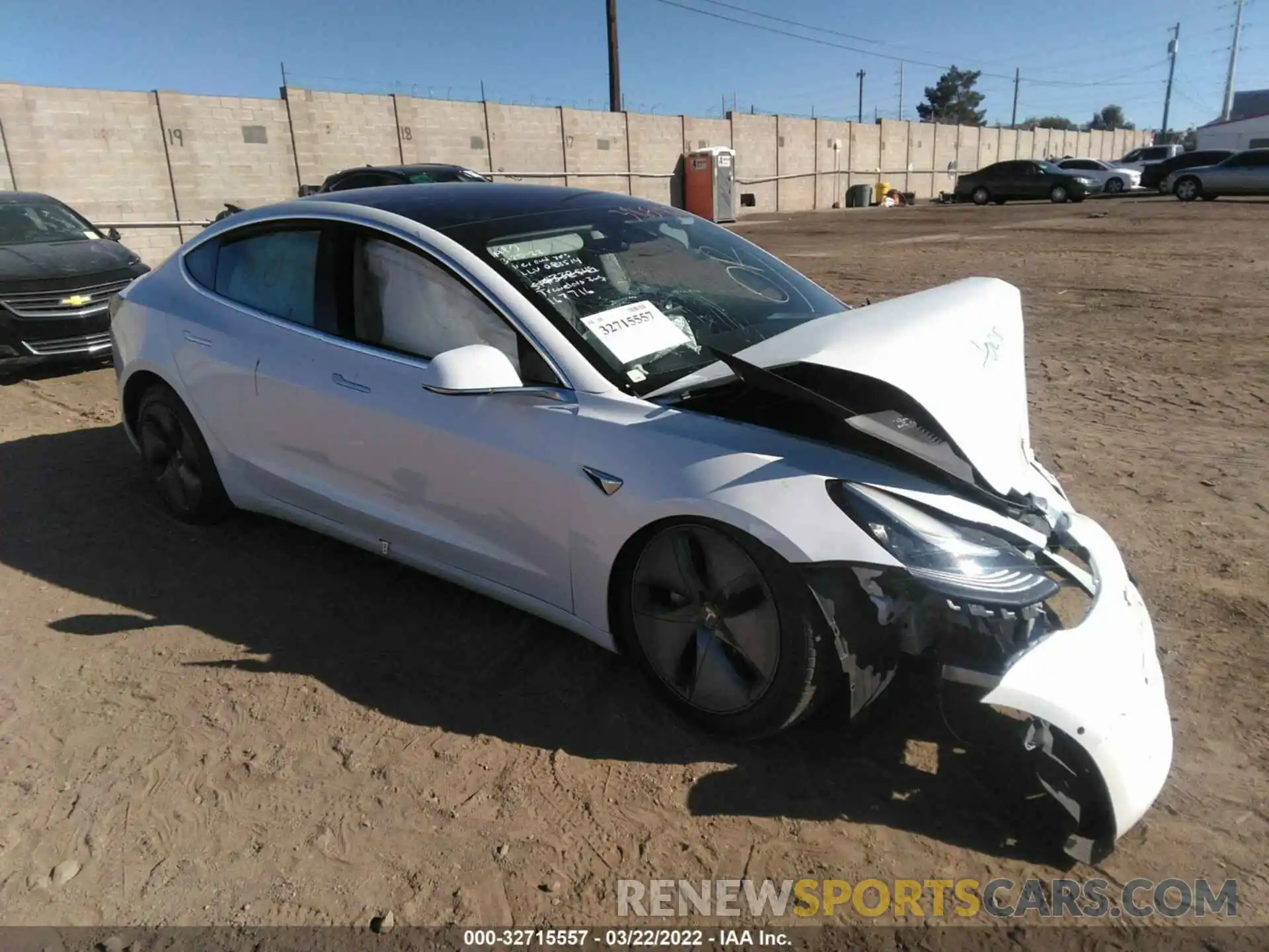 1 Photograph of a damaged car 5YJ3E1EA0LF632105 TESLA MODEL 3 2020