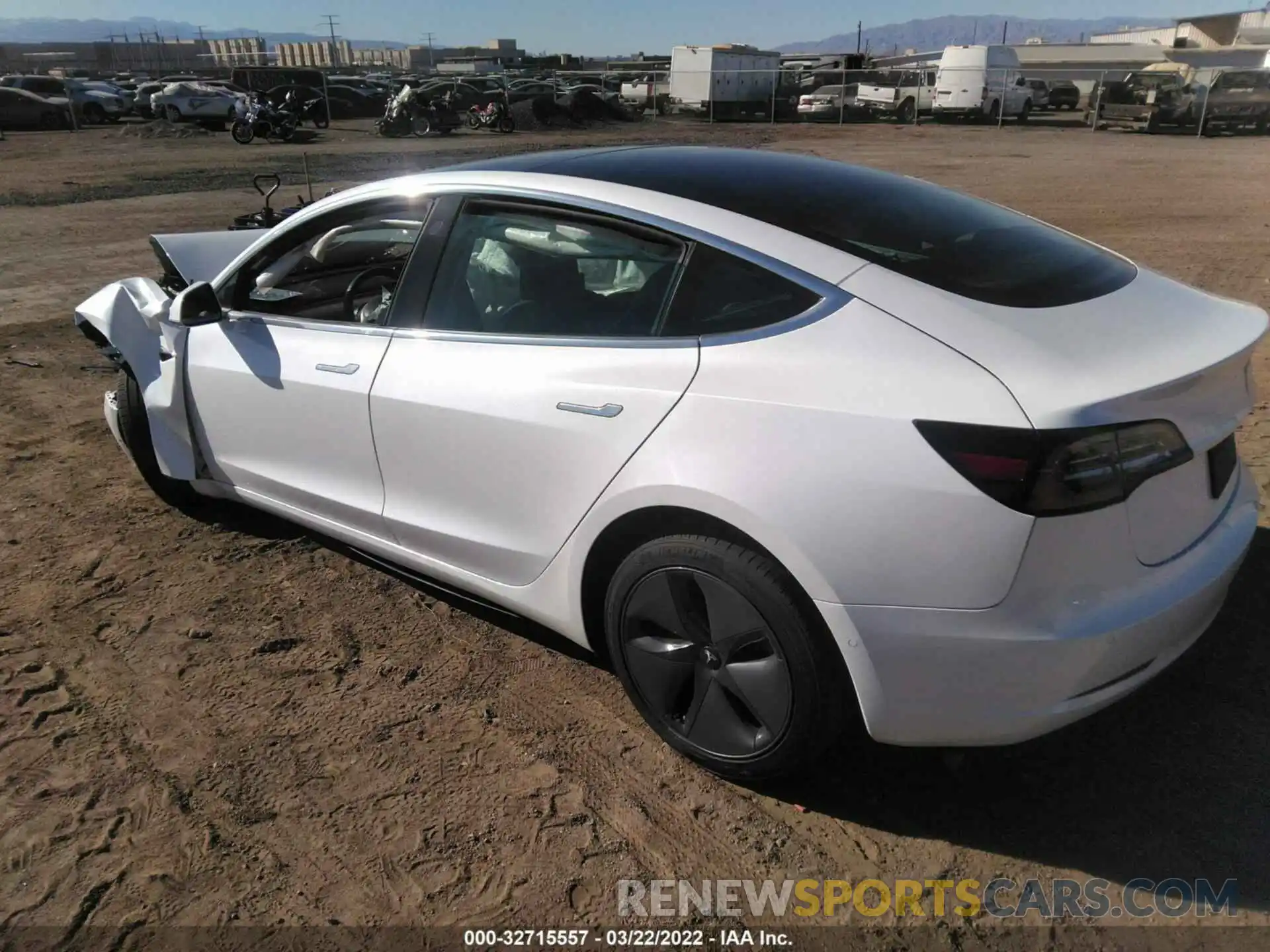 3 Photograph of a damaged car 5YJ3E1EA0LF632105 TESLA MODEL 3 2020