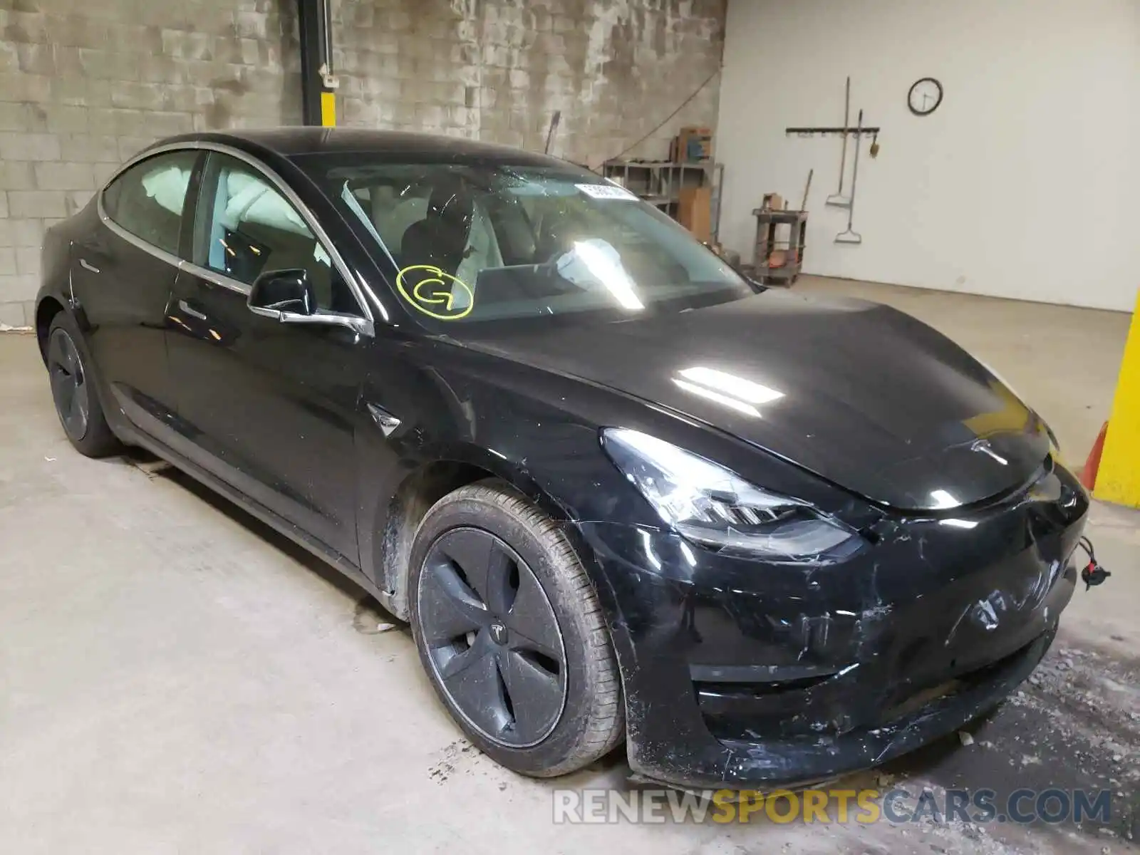 1 Photograph of a damaged car 5YJ3E1EA0LF643847 TESLA MODEL 3 2020