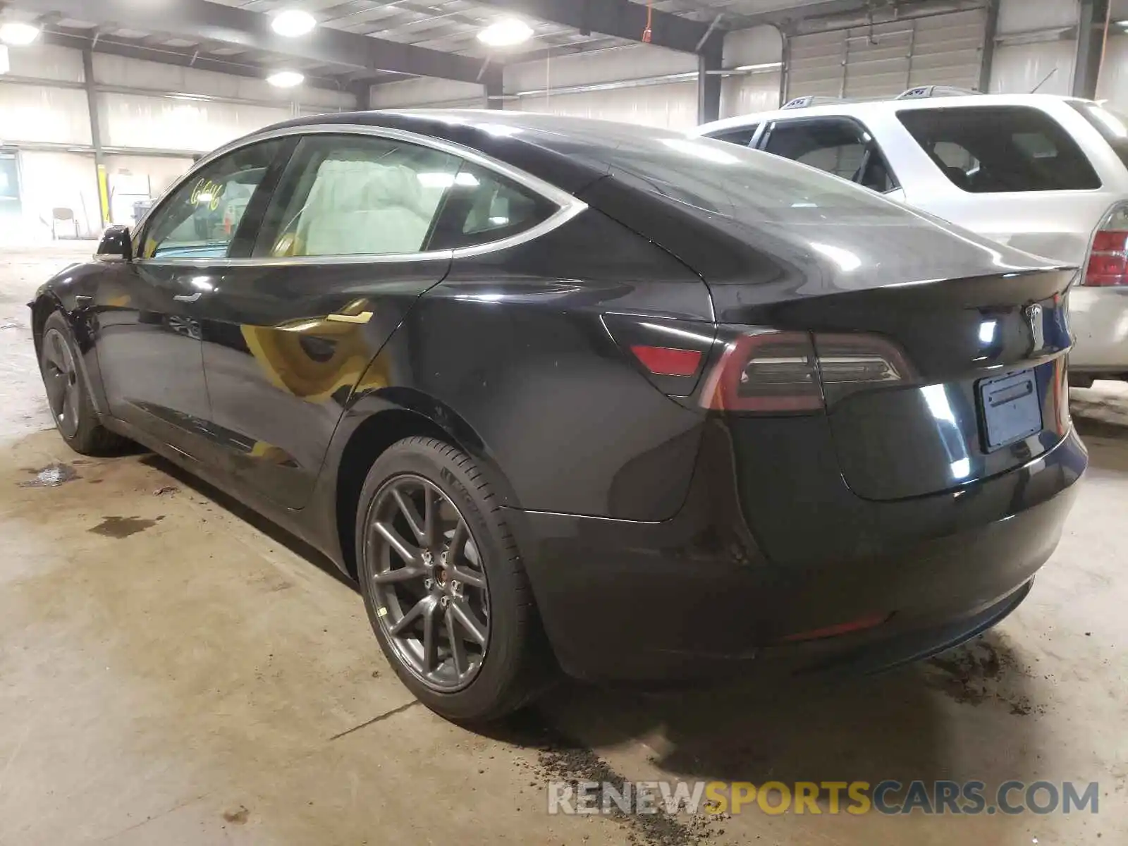 3 Photograph of a damaged car 5YJ3E1EA0LF643847 TESLA MODEL 3 2020