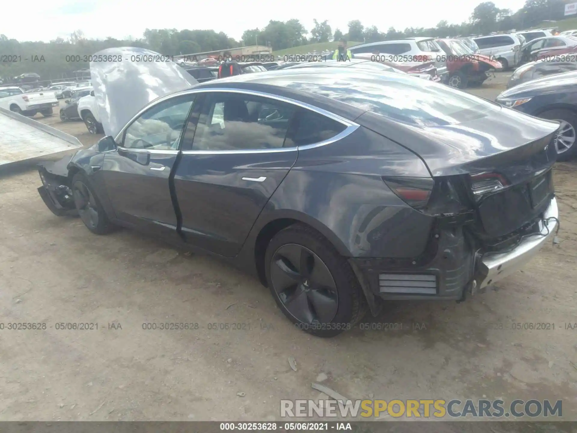 3 Photograph of a damaged car 5YJ3E1EA0LF657845 TESLA MODEL 3 2020