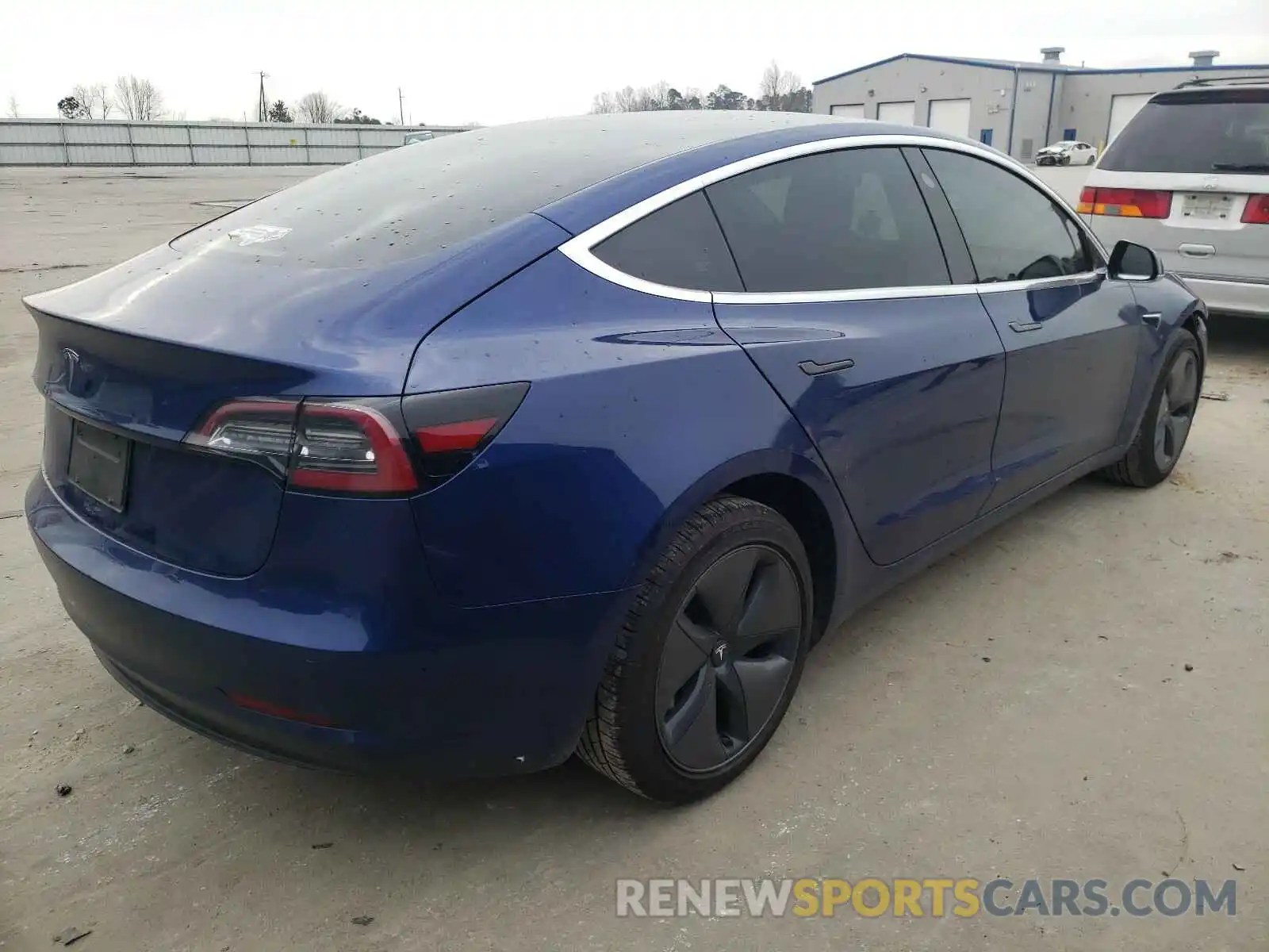 4 Фотография поврежденного автомобиля 5YJ3E1EA0LF658493 TESLA MODEL 3 2020