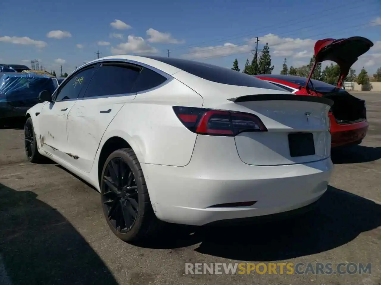 3 Photograph of a damaged car 5YJ3E1EA0LF658834 TESLA MODEL 3 2020