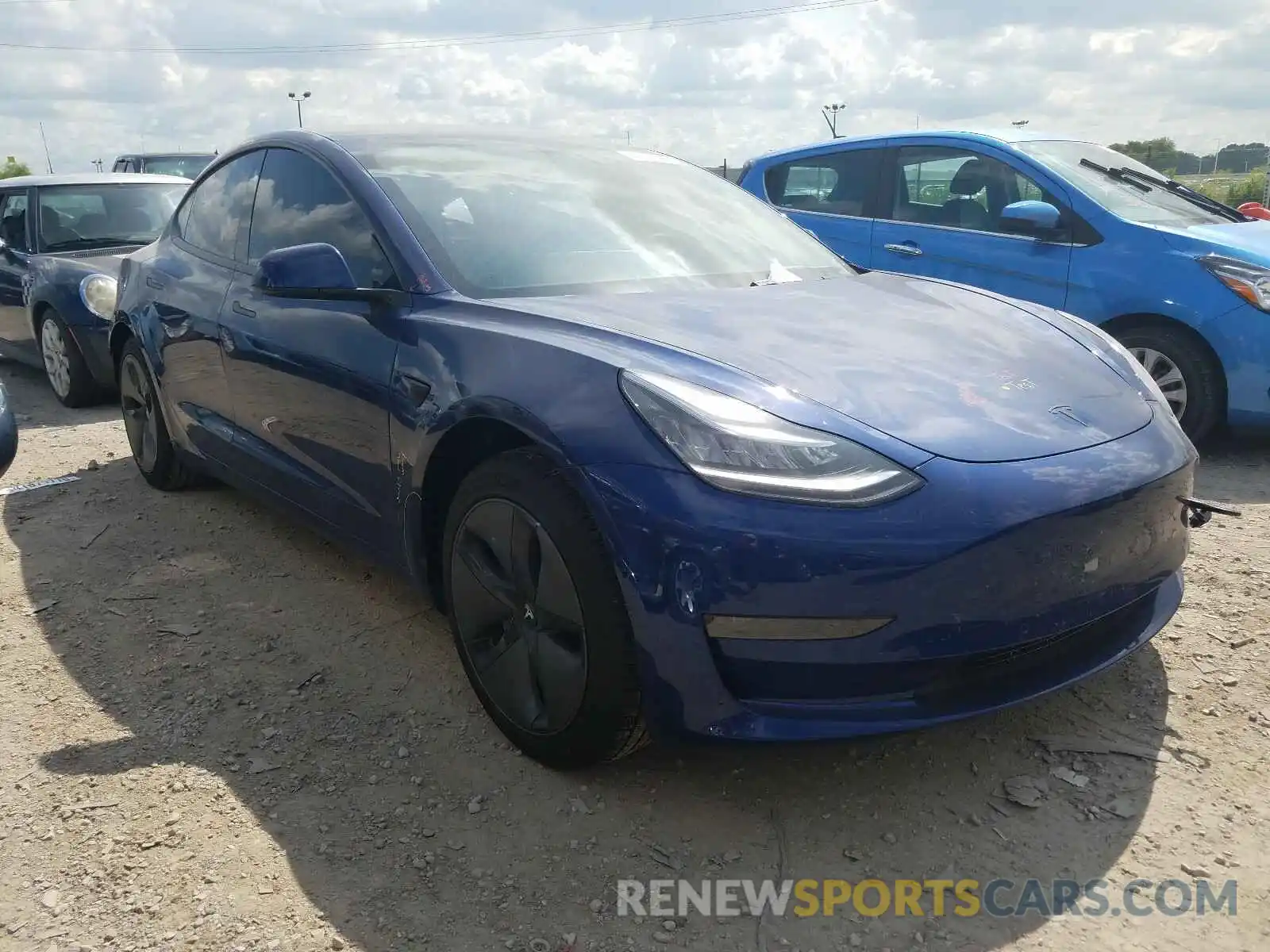 1 Photograph of a damaged car 5YJ3E1EA0LF660101 TESLA MODEL 3 2020