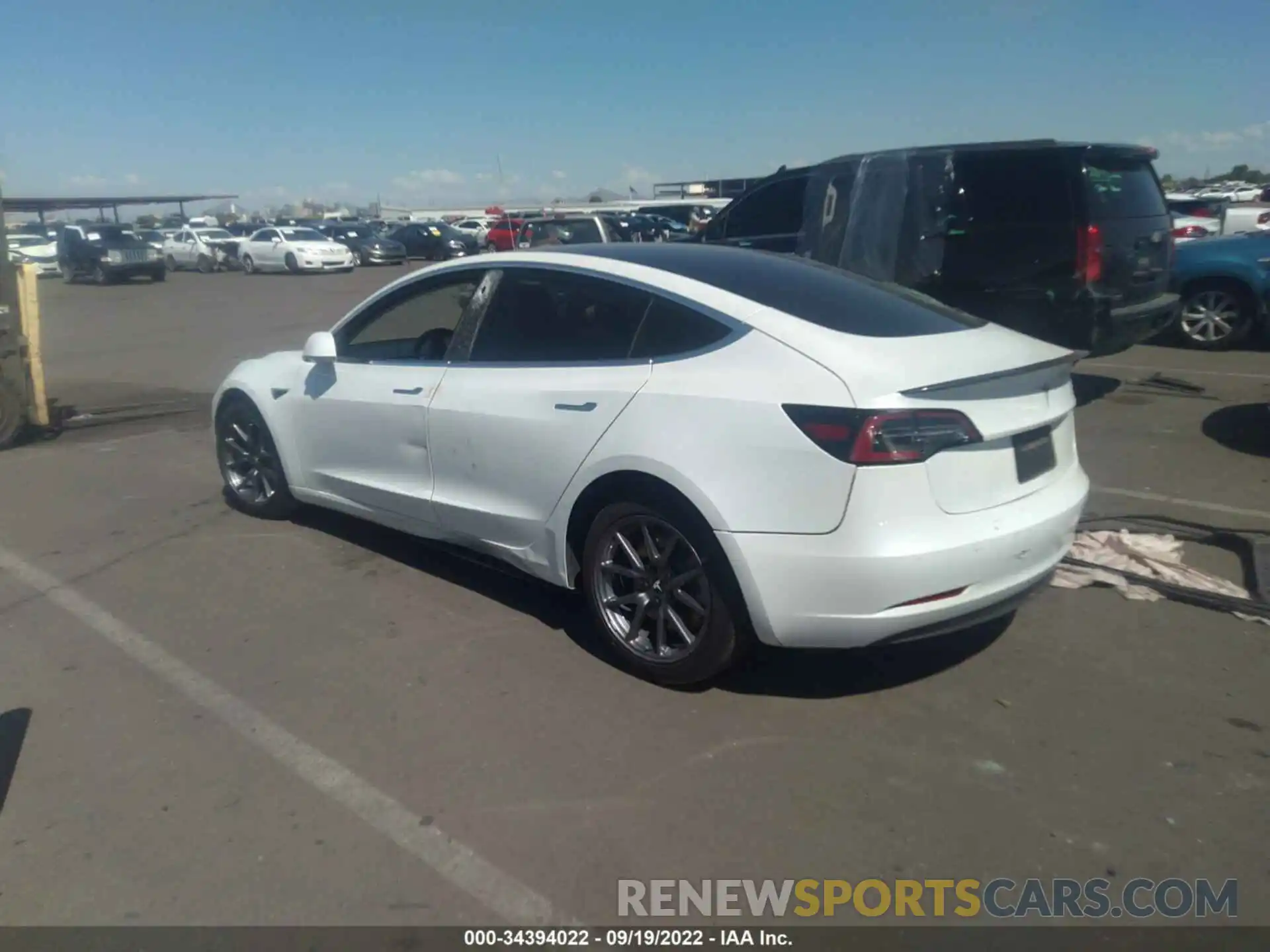 3 Фотография поврежденного автомобиля 5YJ3E1EA0LF660227 TESLA MODEL 3 2020