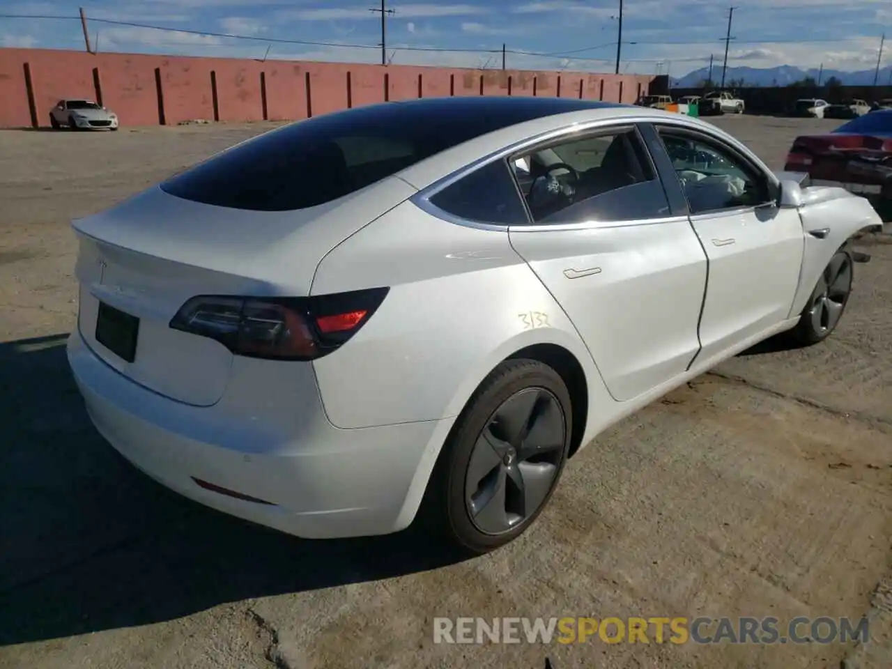 4 Photograph of a damaged car 5YJ3E1EA0LF660597 TESLA MODEL 3 2020