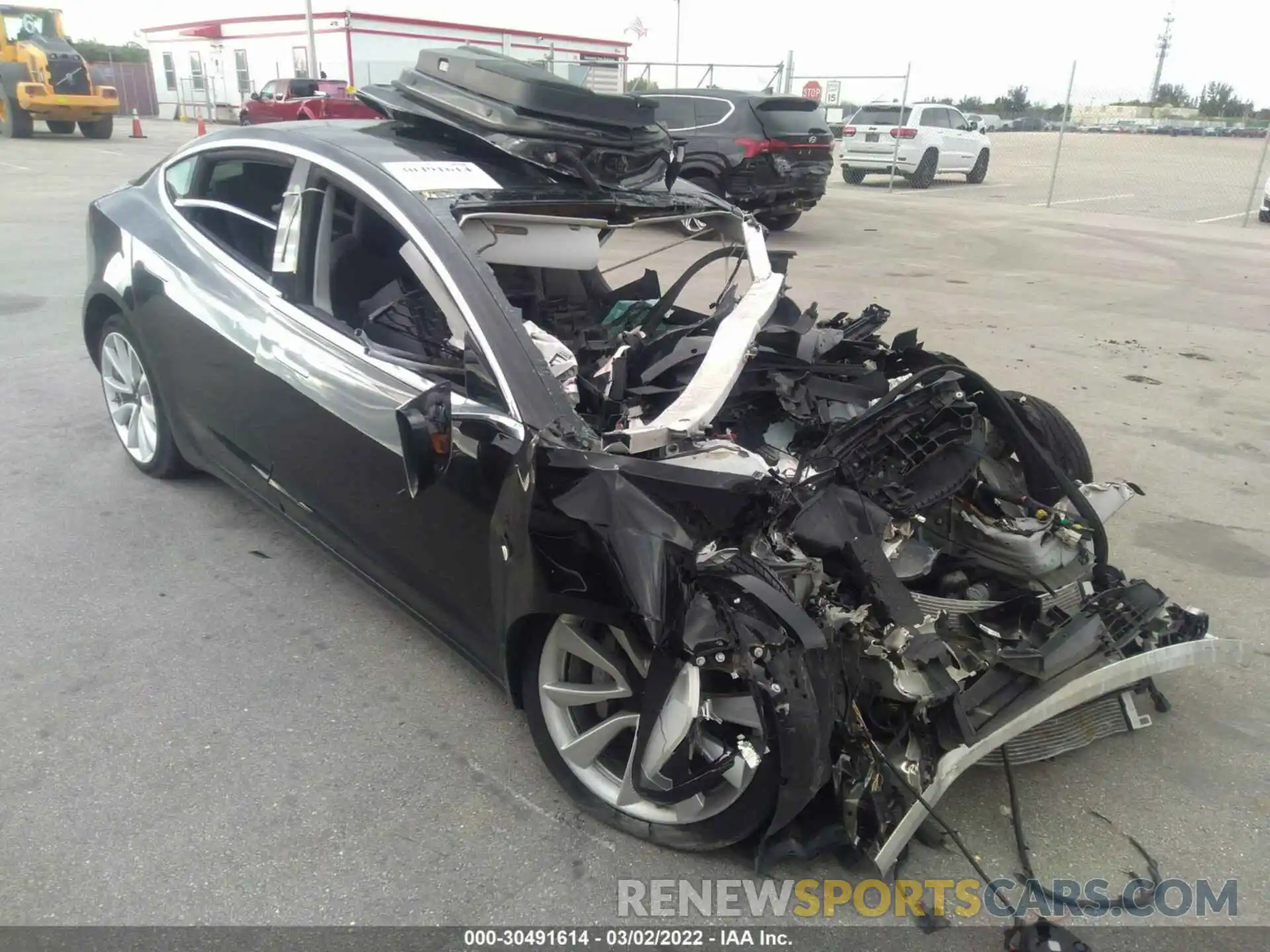 1 Photograph of a damaged car 5YJ3E1EA0LF660888 TESLA MODEL 3 2020