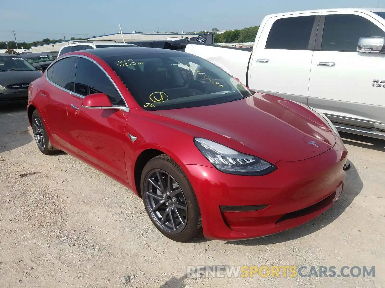 1 Photograph of a damaged car 5YJ3E1EA0LF718756 TESLA MODEL 3 2020