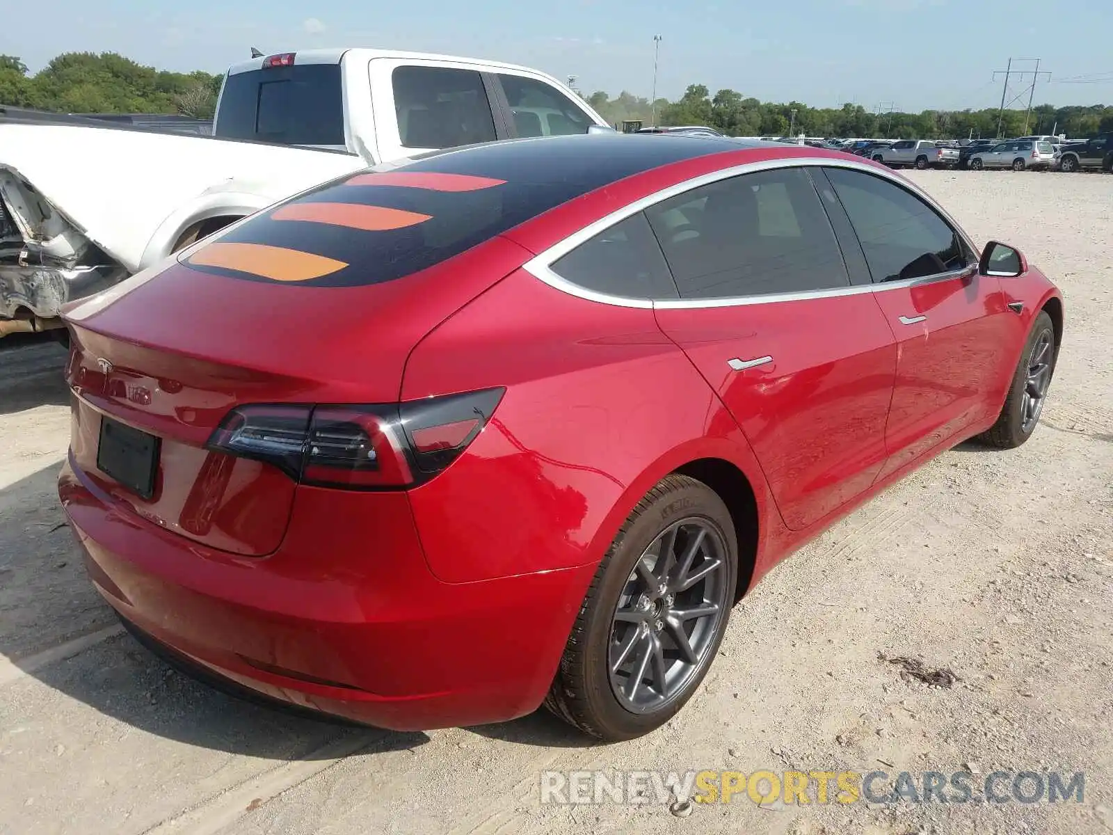 4 Photograph of a damaged car 5YJ3E1EA0LF718756 TESLA MODEL 3 2020