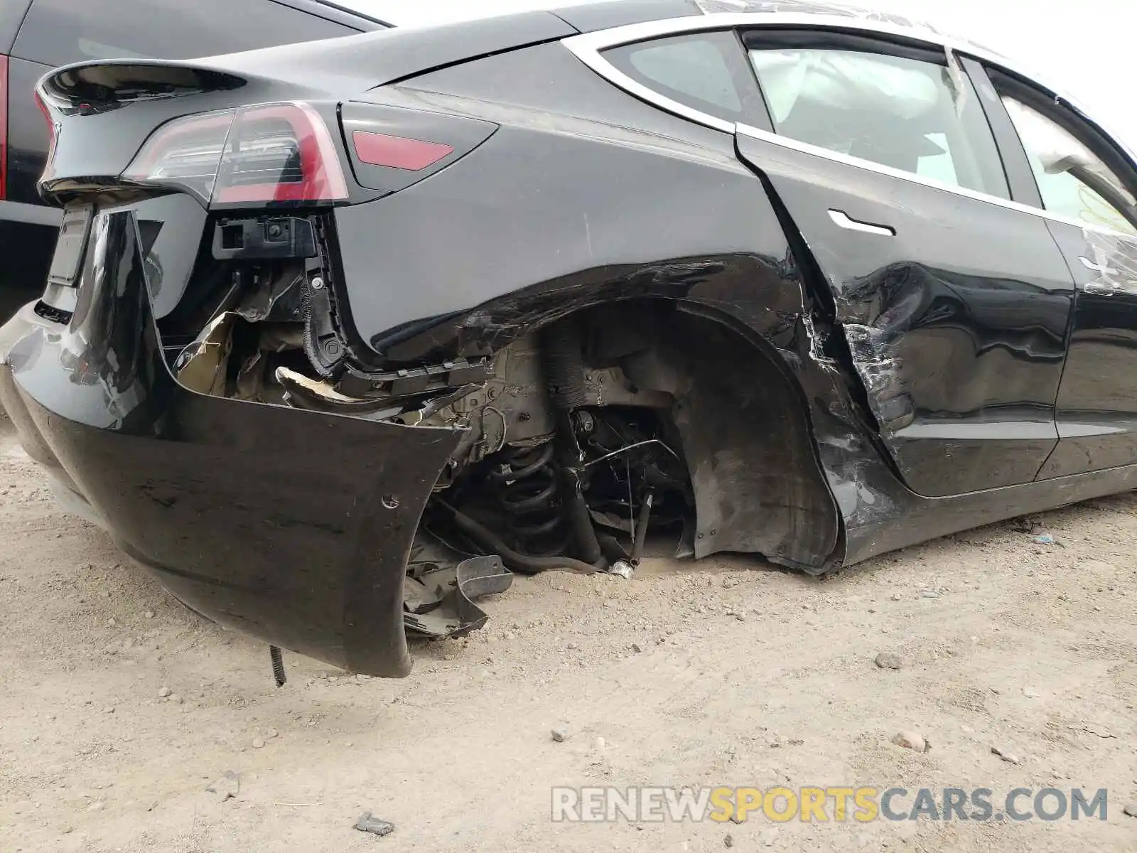 9 Photograph of a damaged car 5YJ3E1EA0LF739087 TESLA MODEL 3 2020