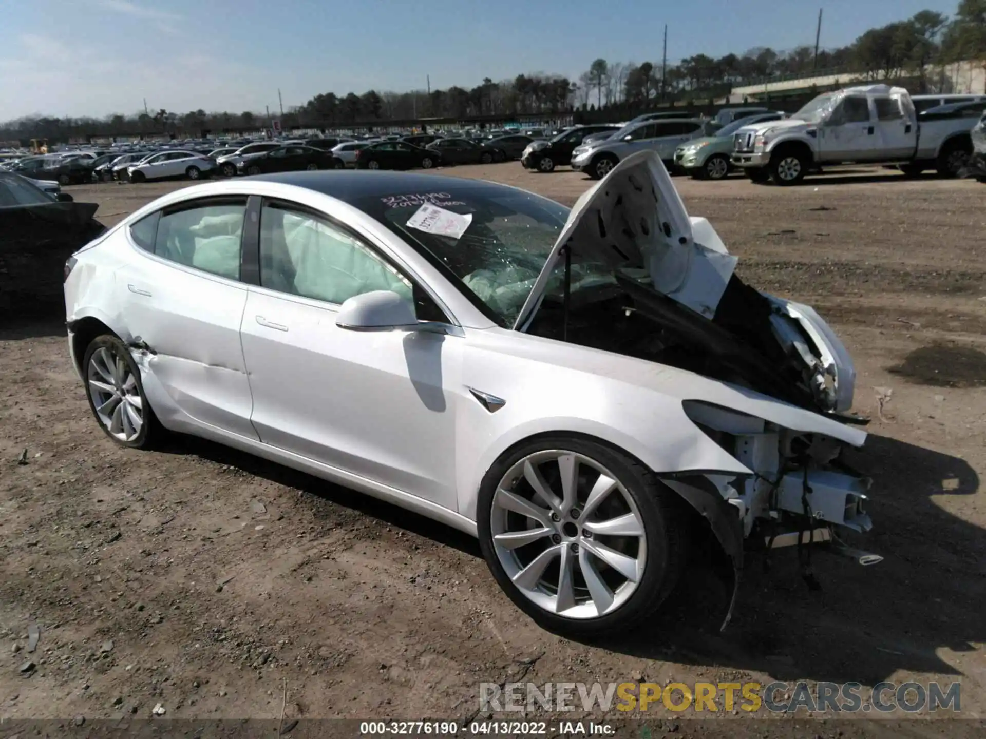 1 Фотография поврежденного автомобиля 5YJ3E1EA0LF740773 TESLA MODEL 3 2020