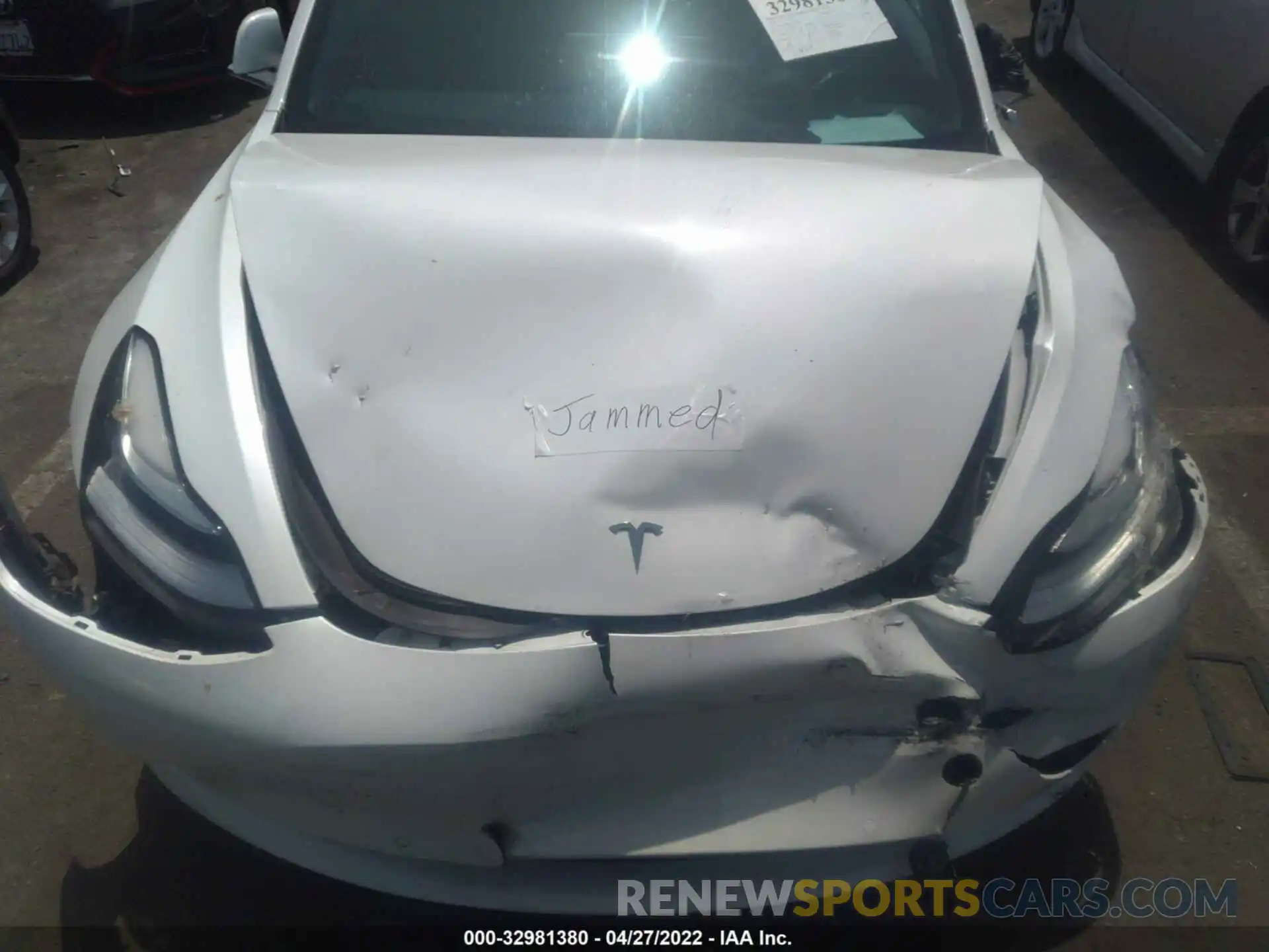 10 Photograph of a damaged car 5YJ3E1EA0LF744841 TESLA MODEL 3 2020