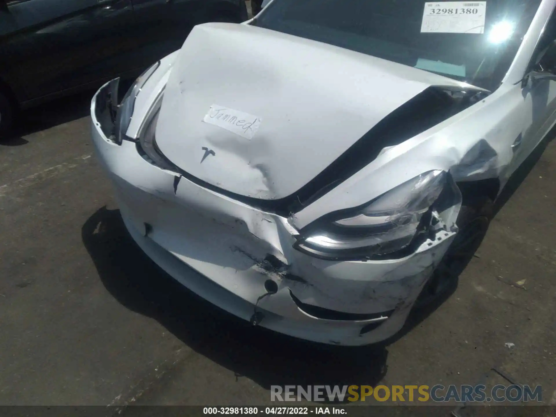 6 Photograph of a damaged car 5YJ3E1EA0LF744841 TESLA MODEL 3 2020