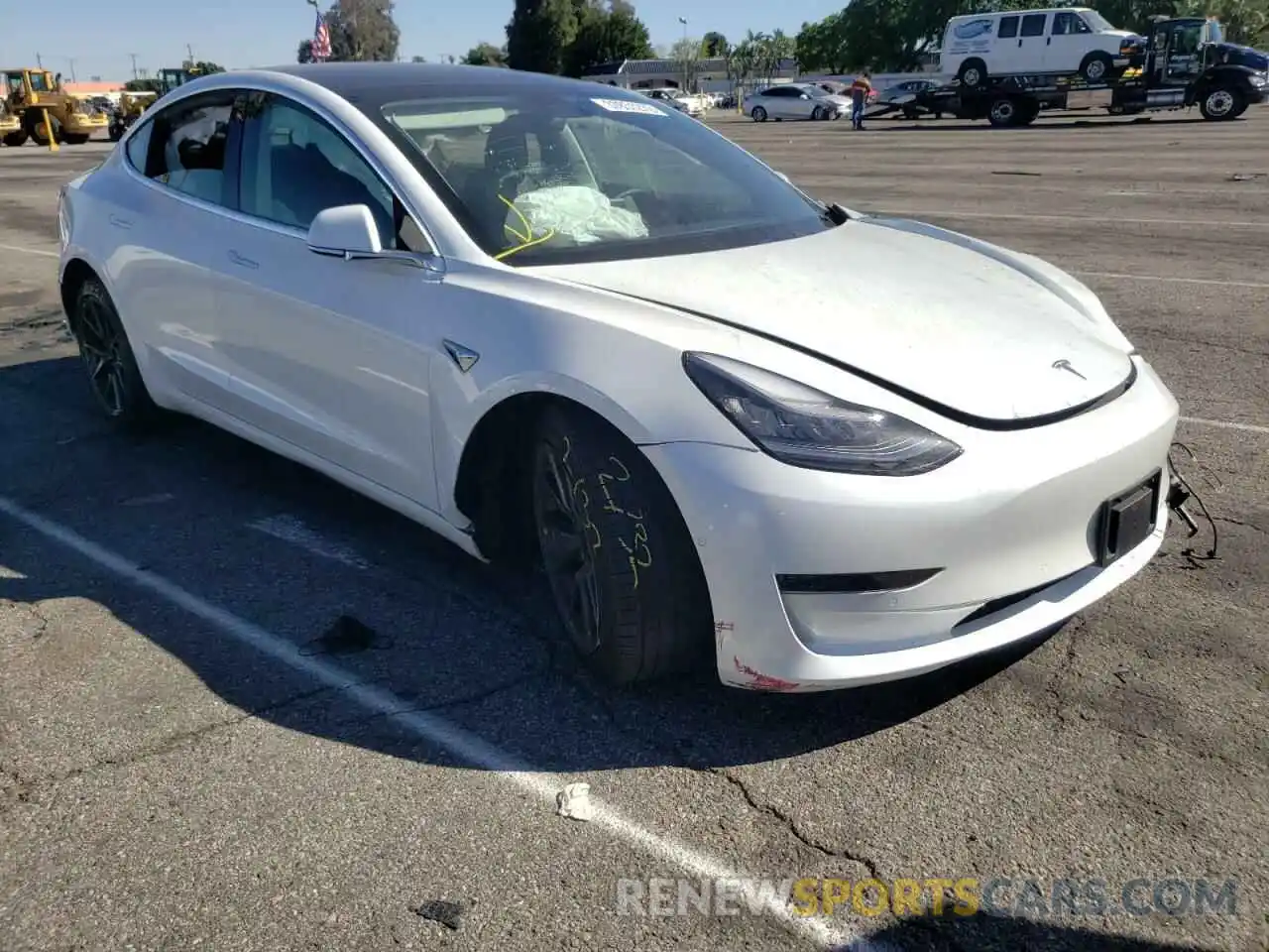 1 Photograph of a damaged car 5YJ3E1EA0LF744886 TESLA MODEL 3 2020