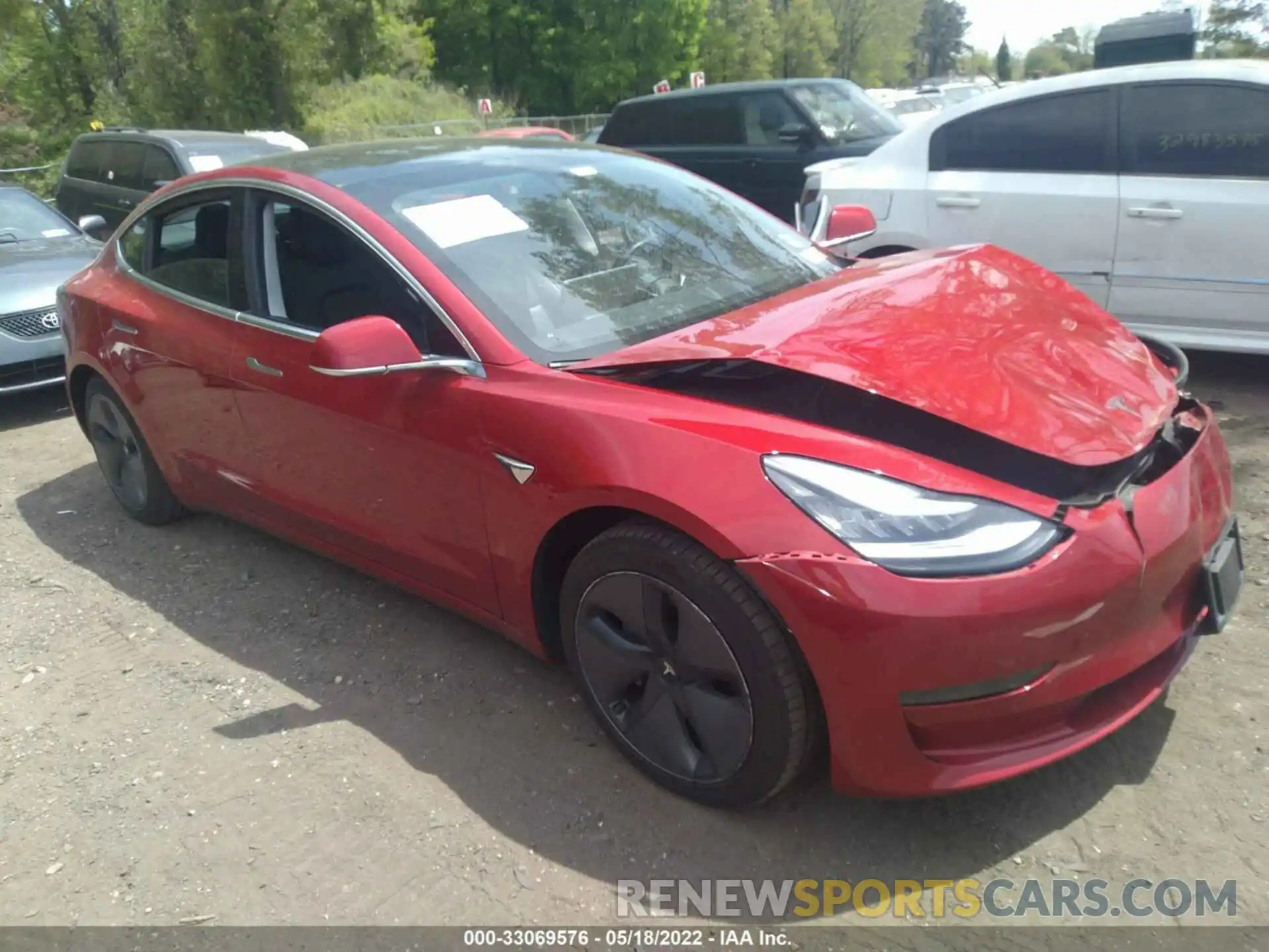 1 Photograph of a damaged car 5YJ3E1EA0LF745648 TESLA MODEL 3 2020