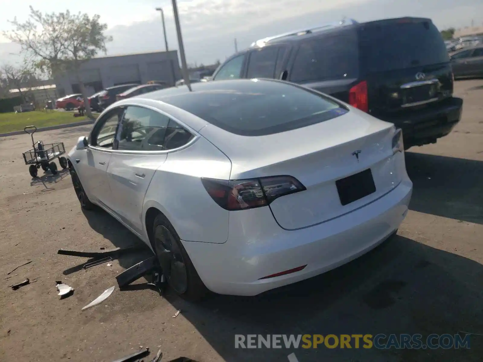 3 Photograph of a damaged car 5YJ3E1EA0LF783560 TESLA MODEL 3 2020