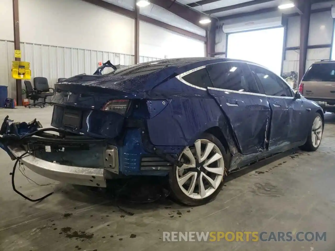 4 Photograph of a damaged car 5YJ3E1EA0LF783817 TESLA MODEL 3 2020