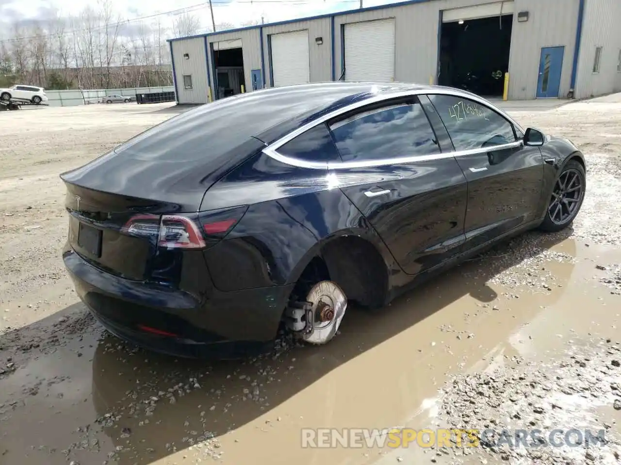 4 Photograph of a damaged car 5YJ3E1EA0LF784756 TESLA MODEL 3 2020