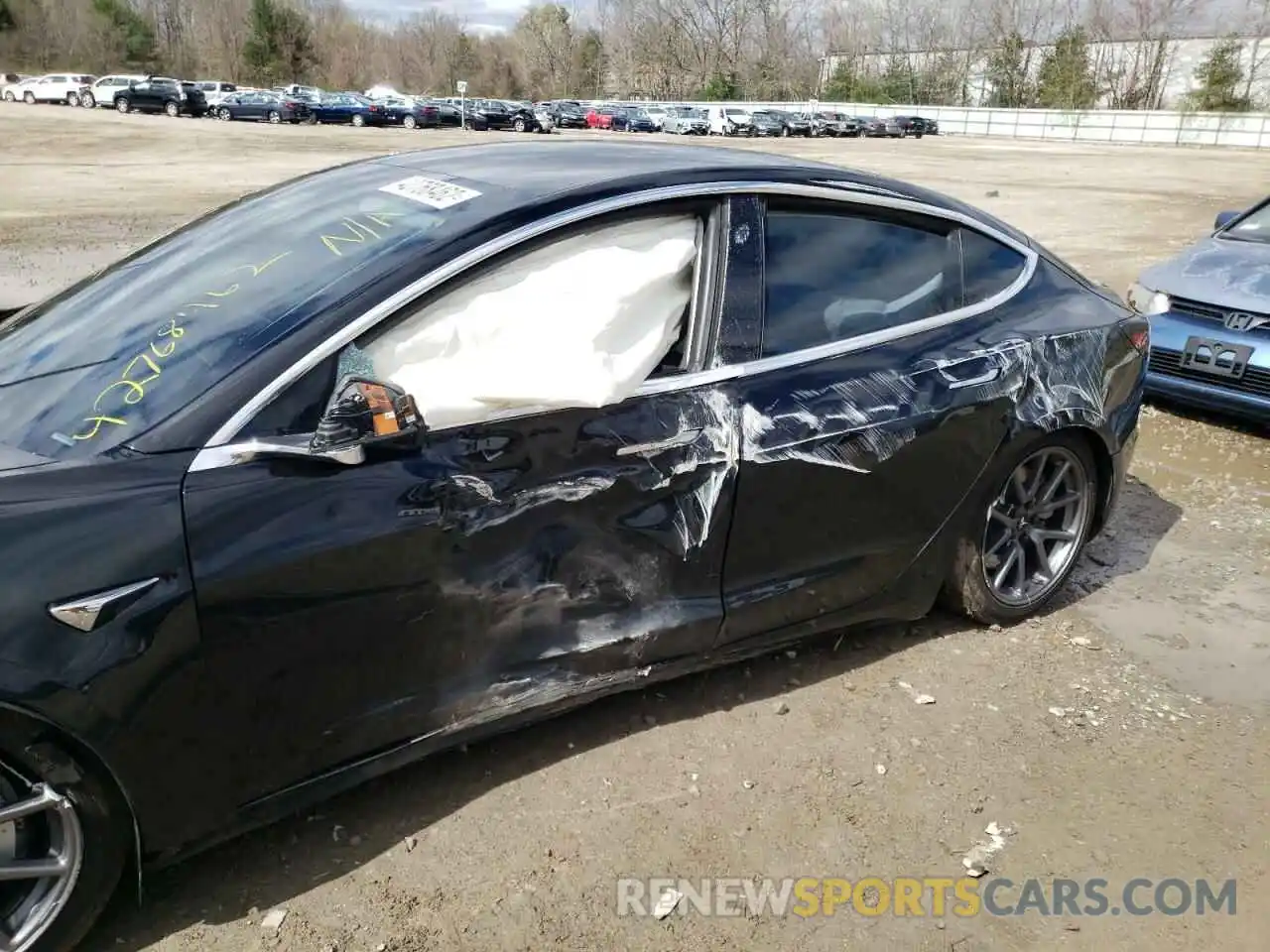 9 Photograph of a damaged car 5YJ3E1EA0LF784756 TESLA MODEL 3 2020