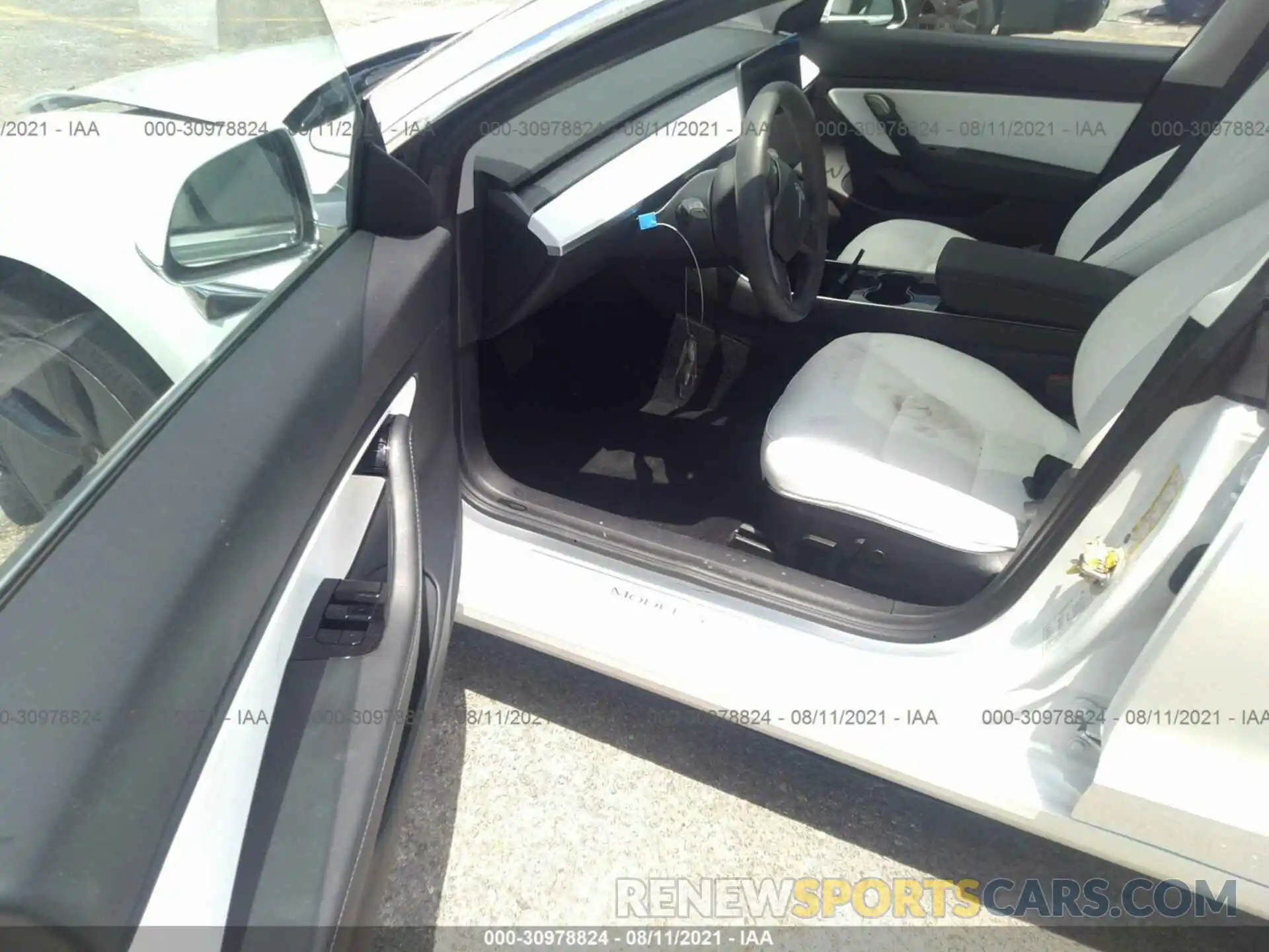 5 Photograph of a damaged car 5YJ3E1EA0LF797863 TESLA MODEL 3 2020