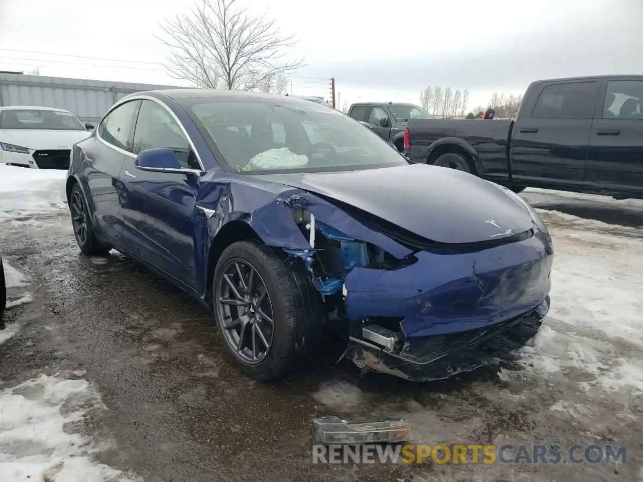 1 Photograph of a damaged car 5YJ3E1EA0LF798513 TESLA MODEL 3 2020