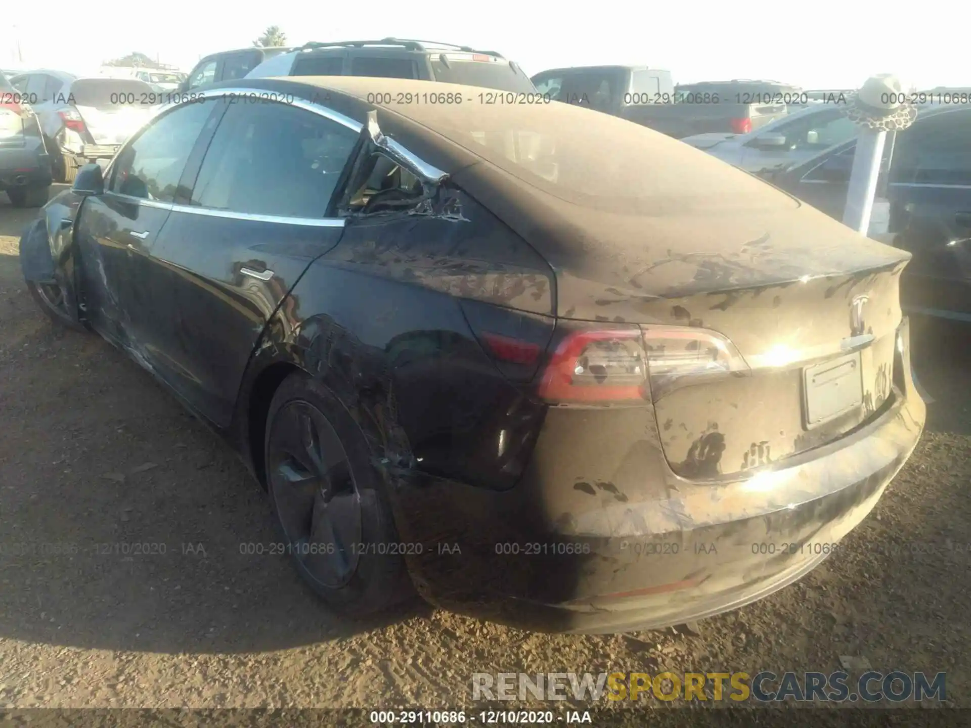 3 Photograph of a damaged car 5YJ3E1EA0LF798804 TESLA MODEL 3 2020