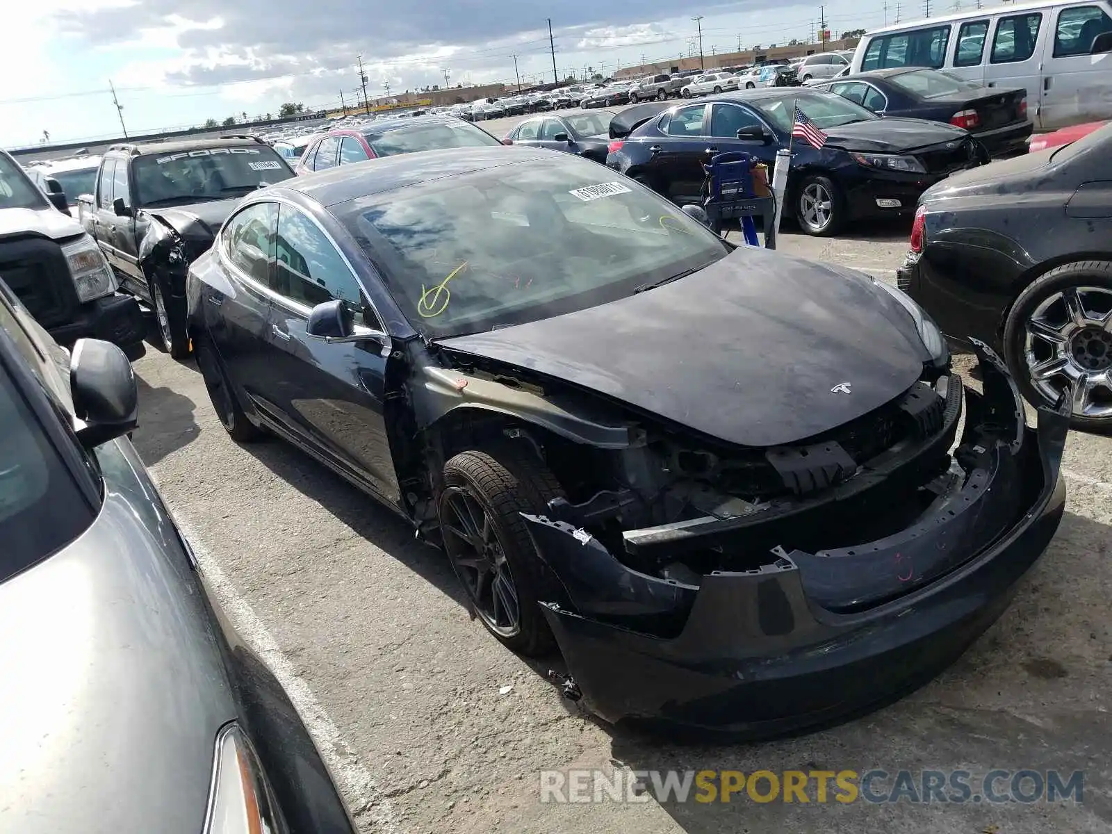 1 Photograph of a damaged car 5YJ3E1EA0LF799192 TESLA MODEL 3 2020