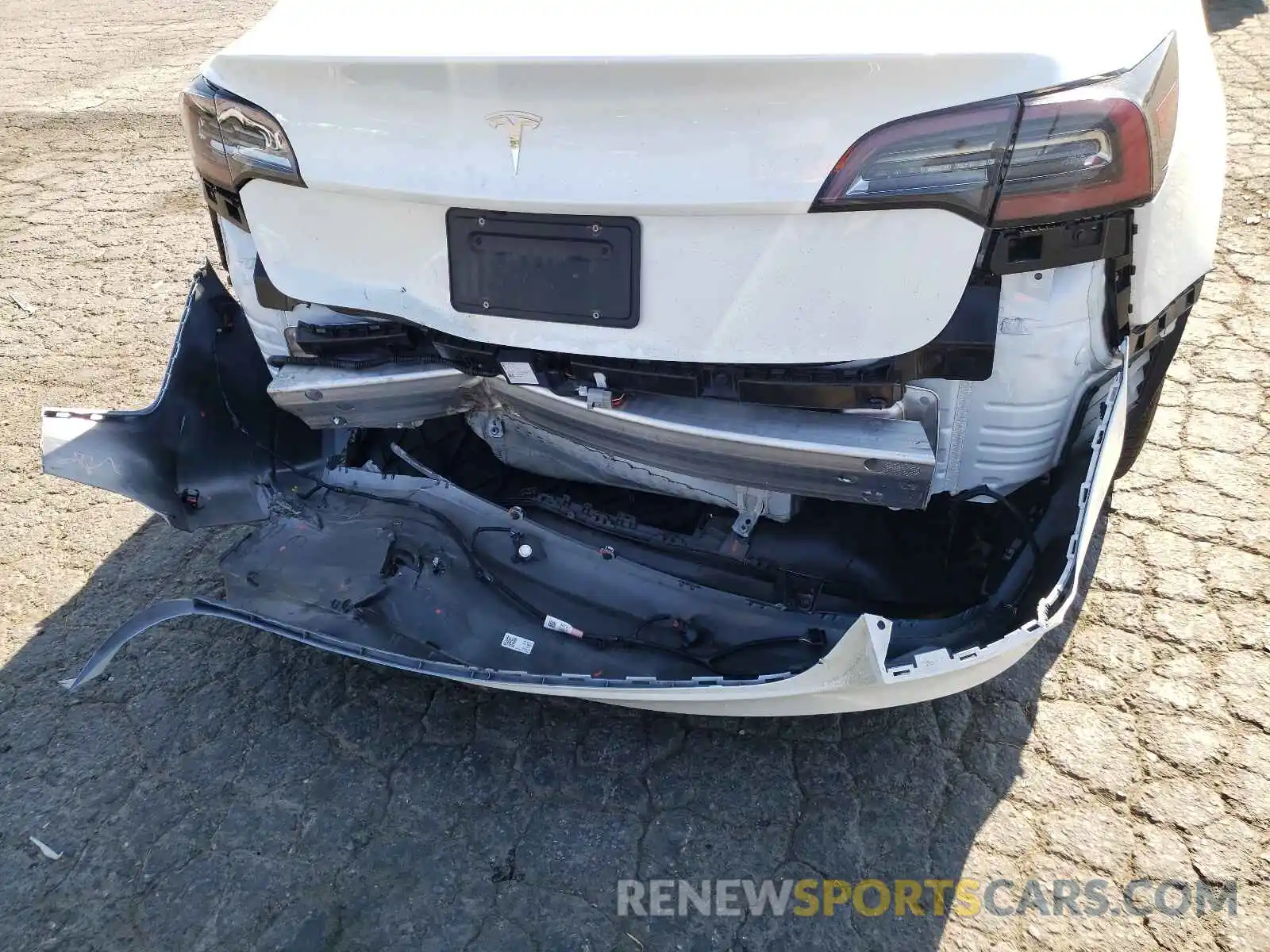 9 Photograph of a damaged car 5YJ3E1EA0LF802396 TESLA MODEL 3 2020