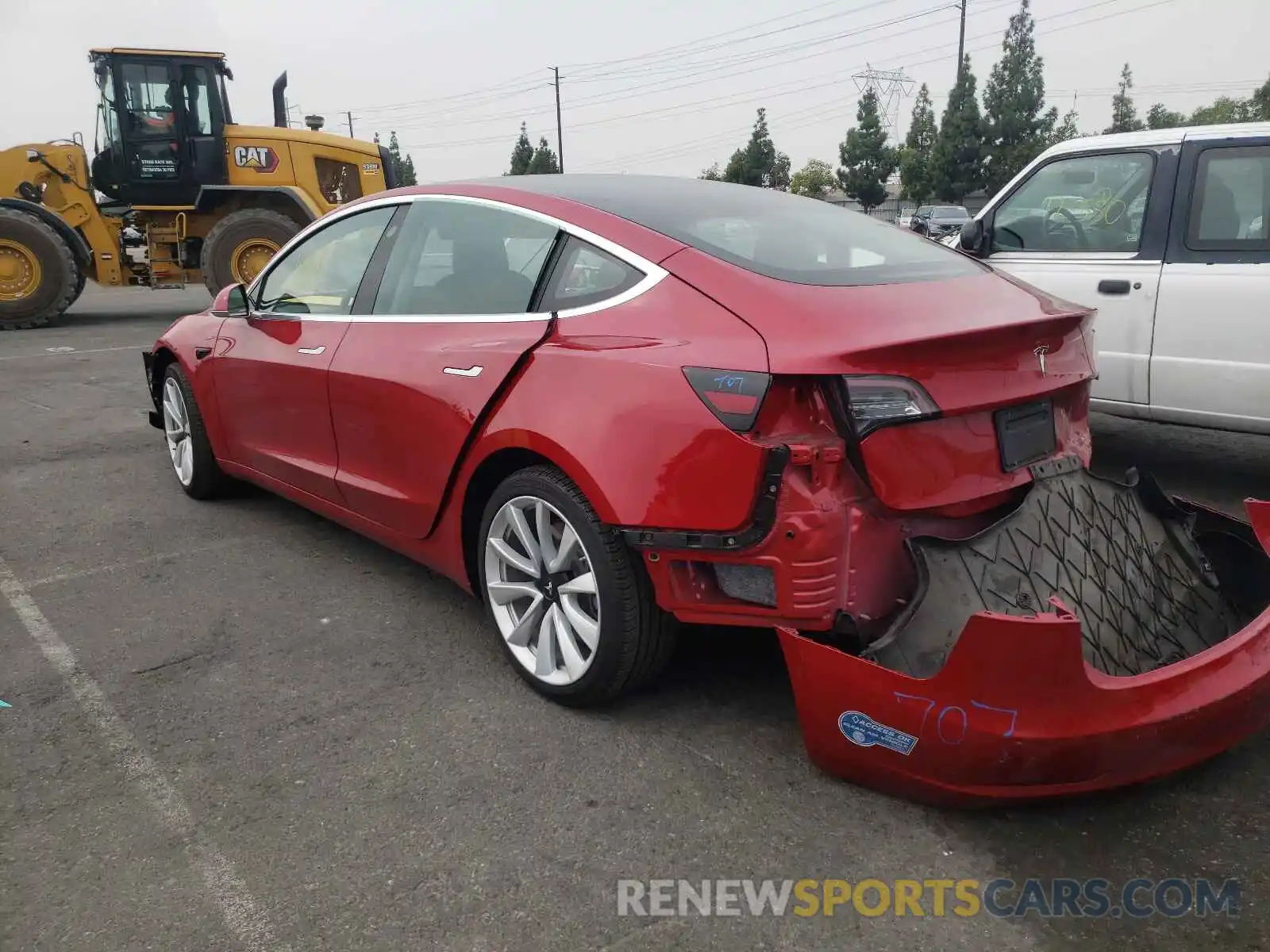 3 Photograph of a damaged car 5YJ3E1EA0LF808036 TESLA MODEL 3 2020