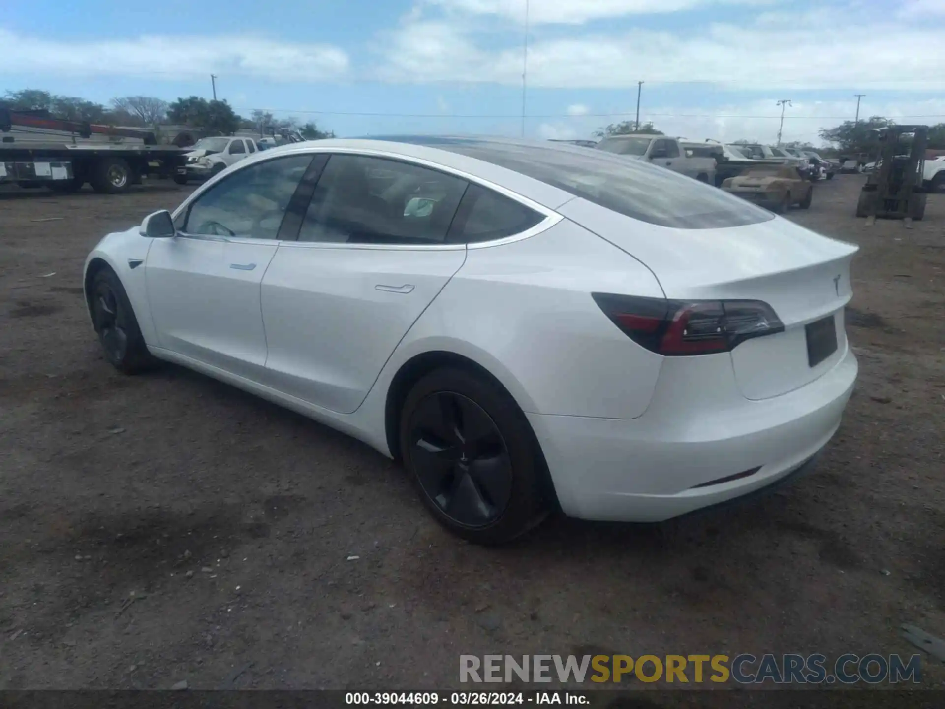 3 Photograph of a damaged car 5YJ3E1EA1LF597820 TESLA MODEL 3 2020