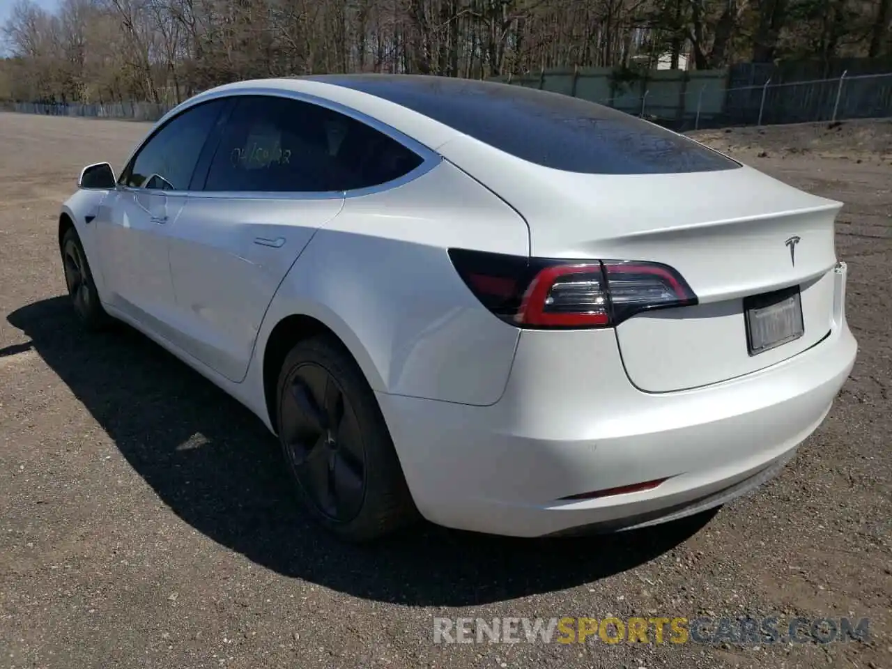 3 Photograph of a damaged car 5YJ3E1EA1LF603762 TESLA MODEL 3 2020