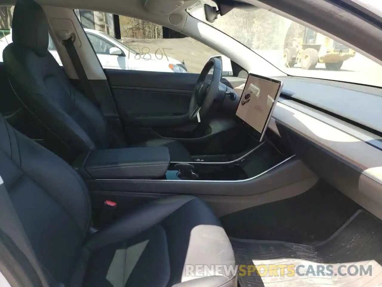 5 Photograph of a damaged car 5YJ3E1EA1LF603762 TESLA MODEL 3 2020